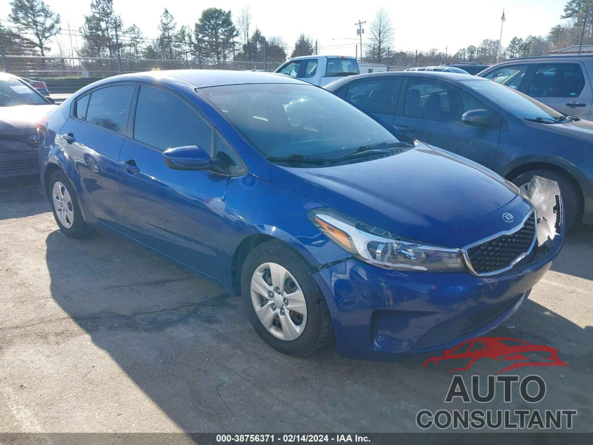 KIA FORTE 2018 - 3KPFK4A73JE258528