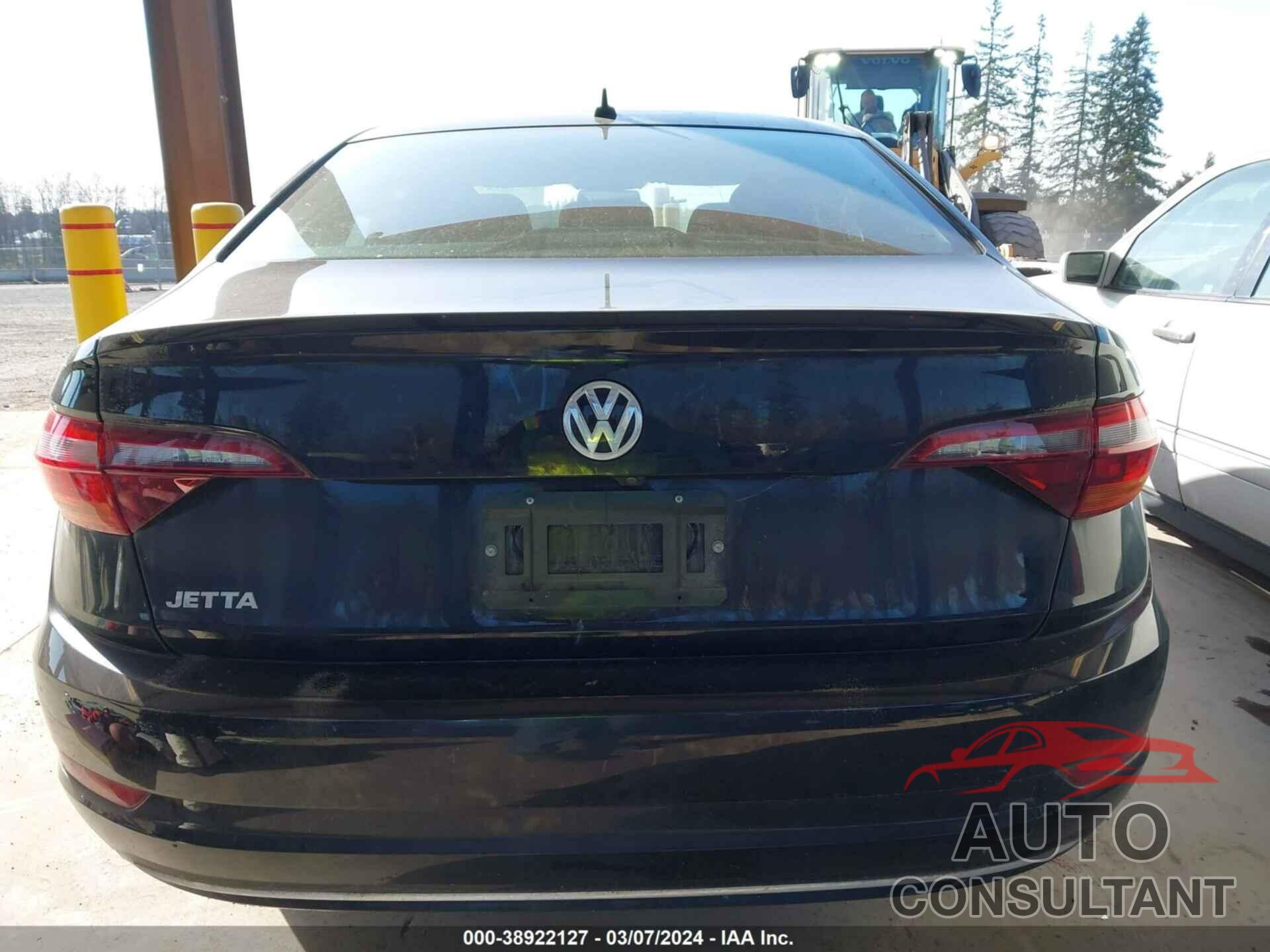 VOLKSWAGEN JETTA 2019 - 3VWC57BUXKM073431