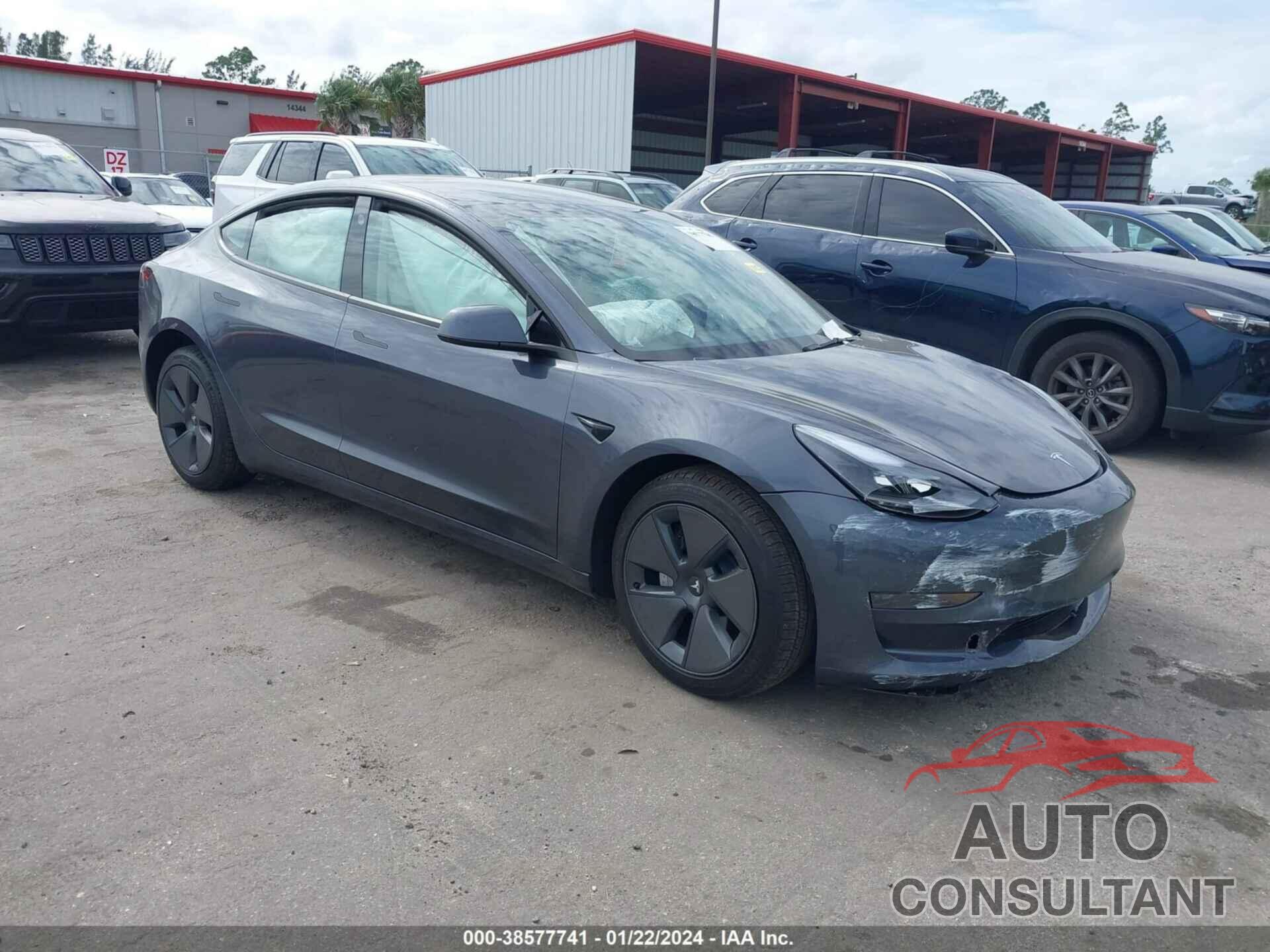 TESLA MODEL 3 2023 - 5YJ3E1EA3PF690456