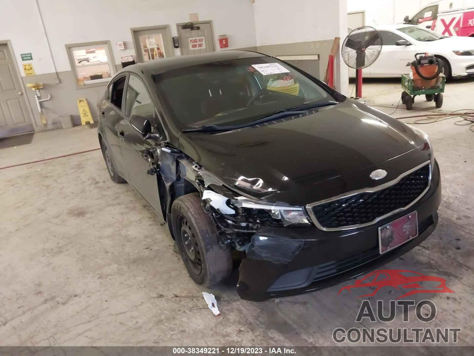 KIA FORTE 2018 - 3KPFK4A77JE219845