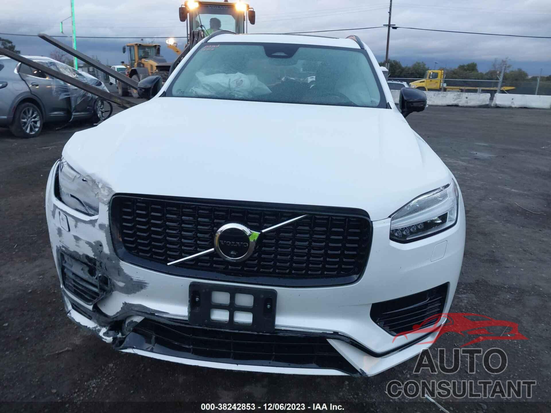 VOLVO XC90 RECHARGE PLUG-IN 2023 - YV4H60CW4P1972042