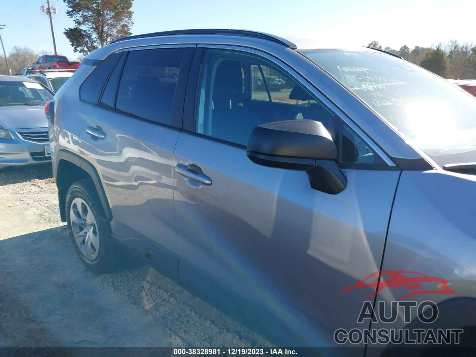 TOYOTA RAV4 2019 - 2T3F1RFV6KC050447