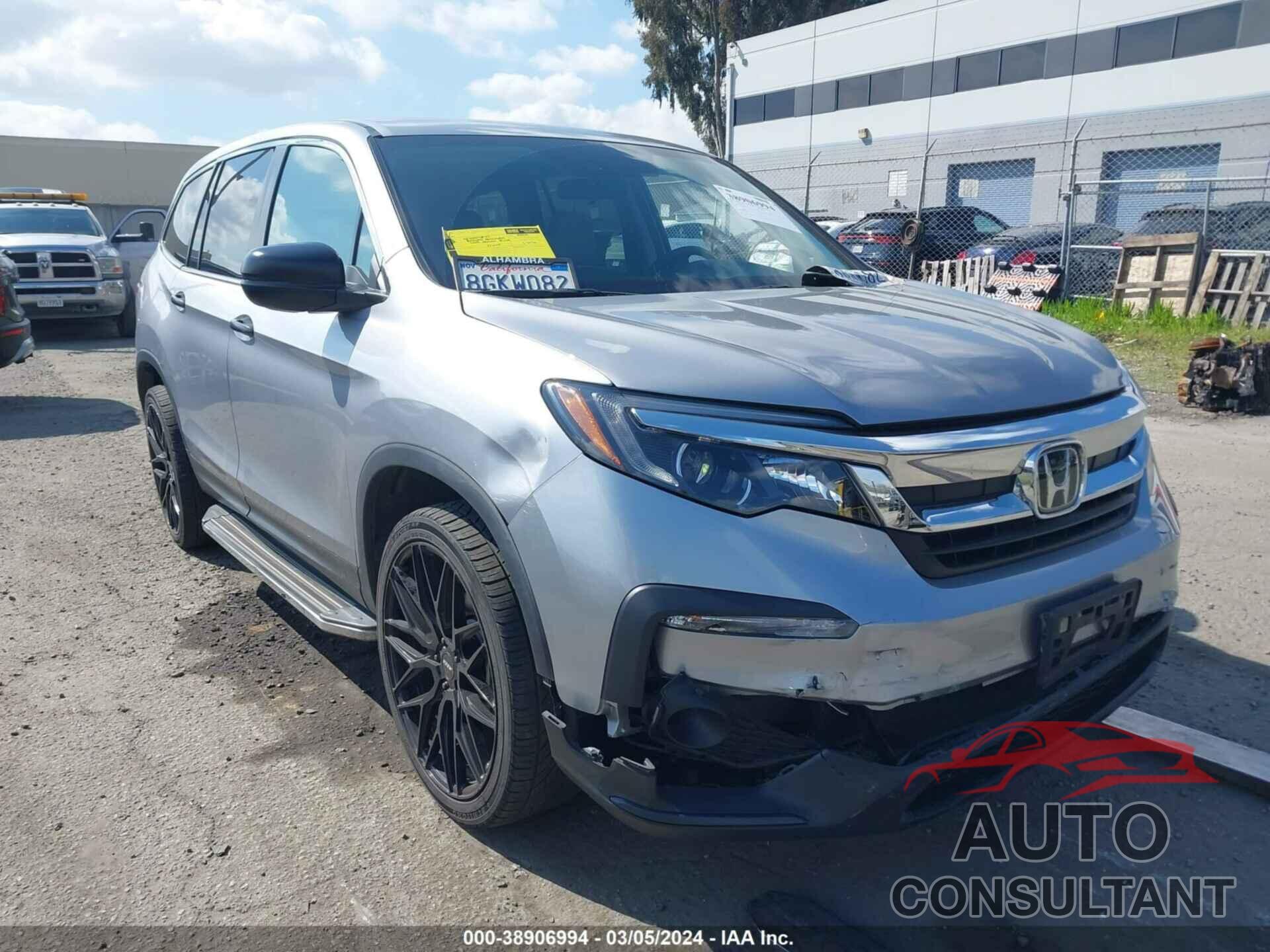 HONDA PILOT 2019 - 5FNYF5H12KB010772