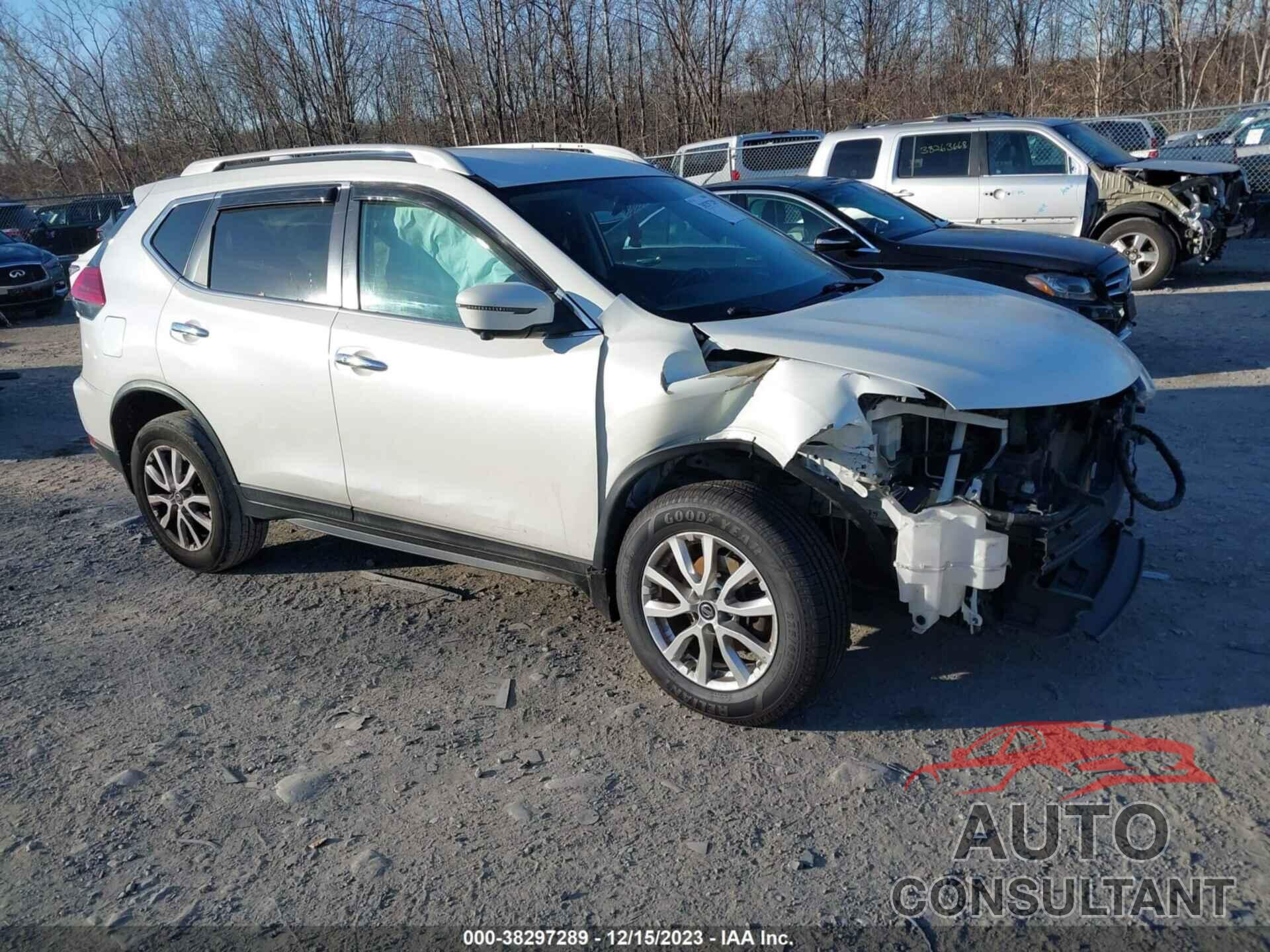 NISSAN ROGUE 2017 - 5N1AT2MV8HC891707