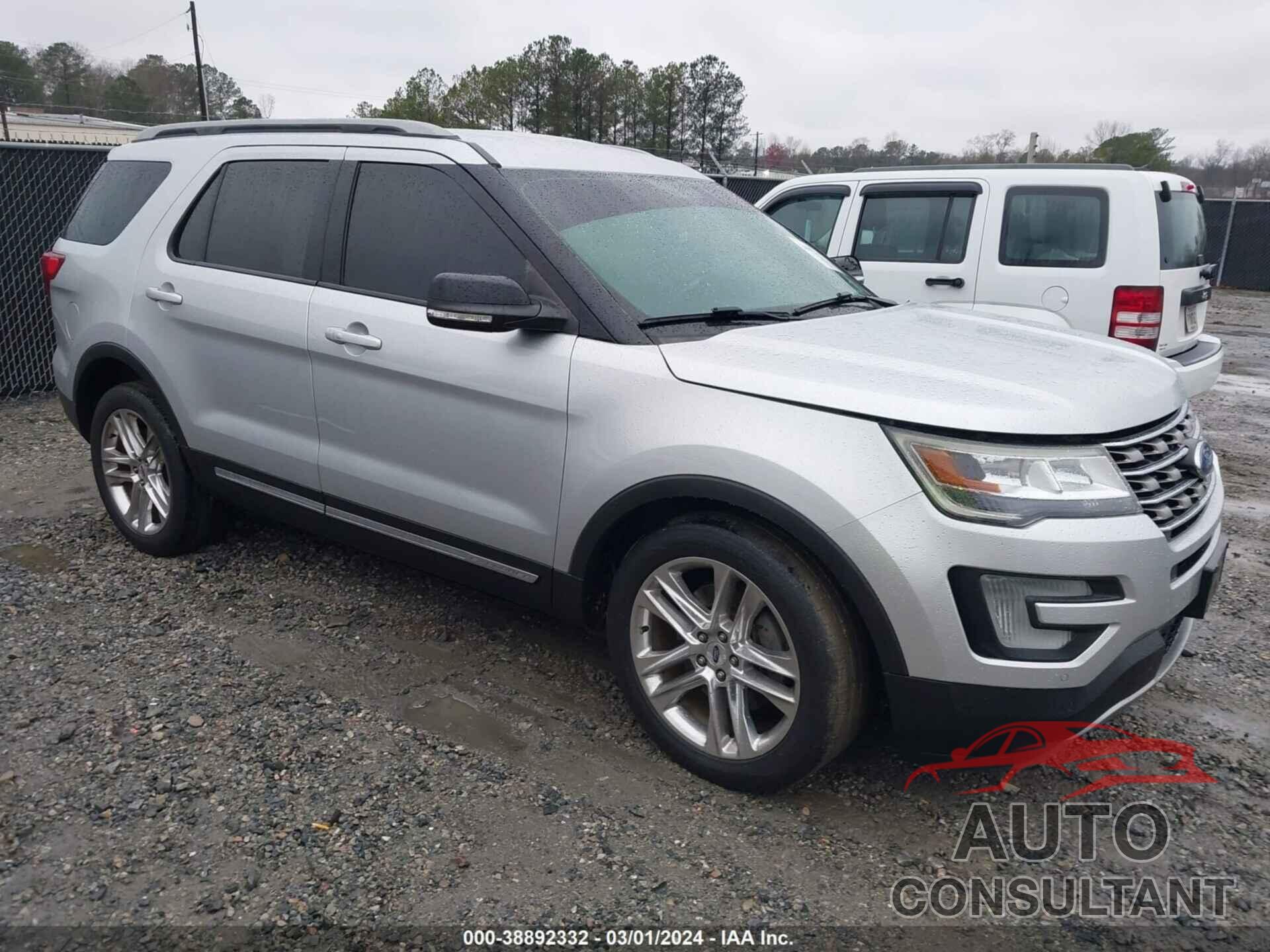 FORD EXPLORER 2017 - 1FM5K7D8XHGC17420