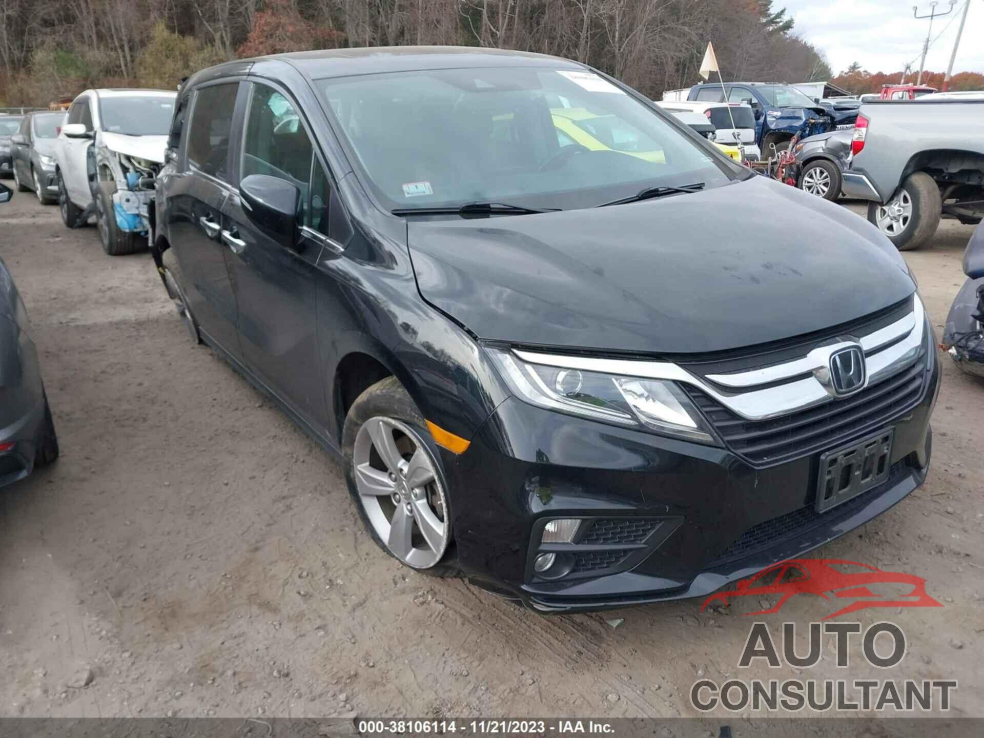 HONDA ODYSSEY 2018 - 5FNRL6H77JB102207