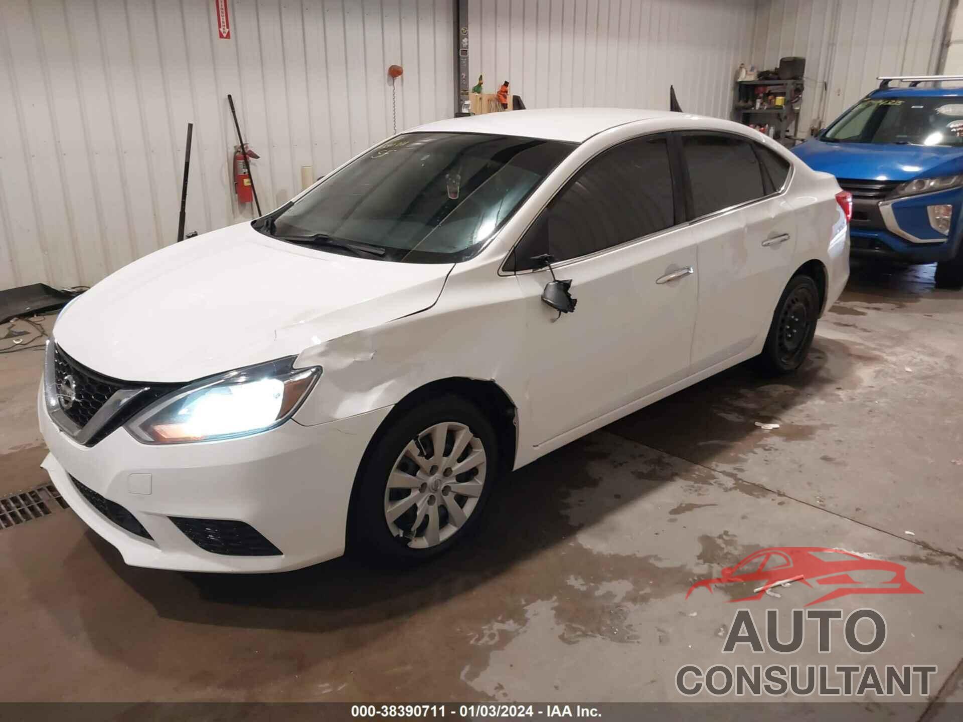 NISSAN SENTRA 2018 - 3N1AB7AP5JY285078