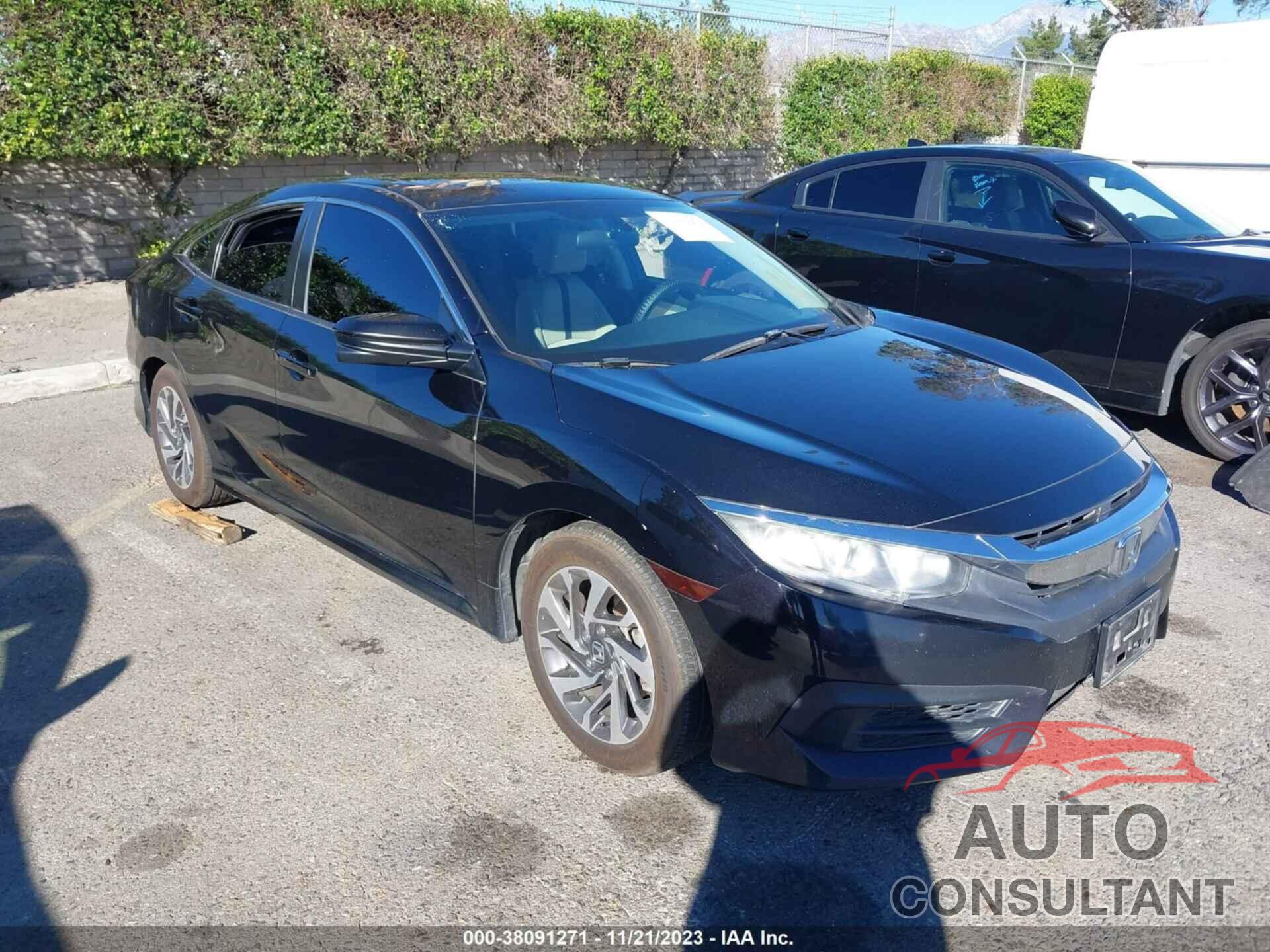 HONDA CIVIC 2017 - 19XFC2F76HE220943