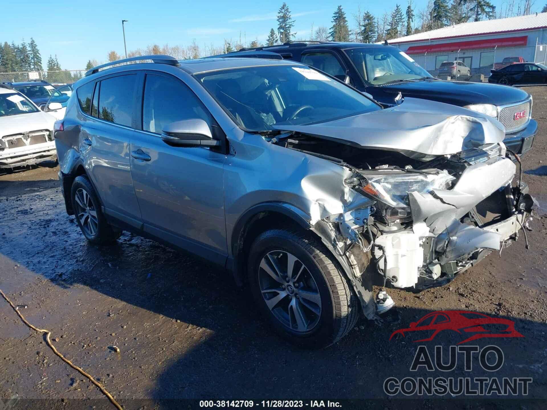 TOYOTA RAV4 2018 - 2T3WFREV0JW422414