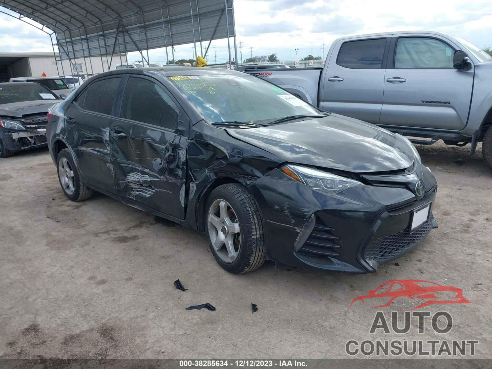 TOYOTA COROLLA 2018 - 5YFBURHE3JP807203