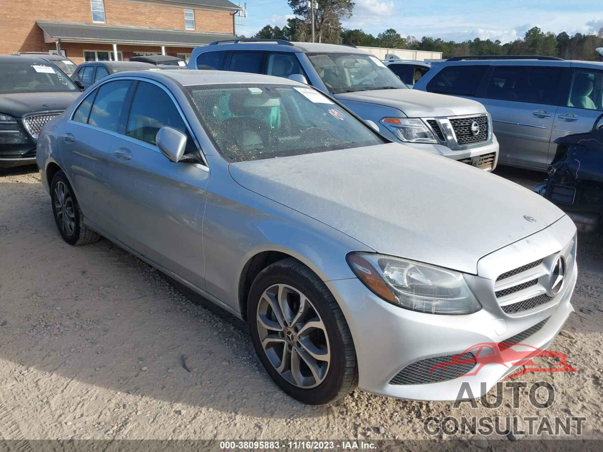 MERCEDES-BENZ C 300 2018 - 55SWF4KB3JU241891