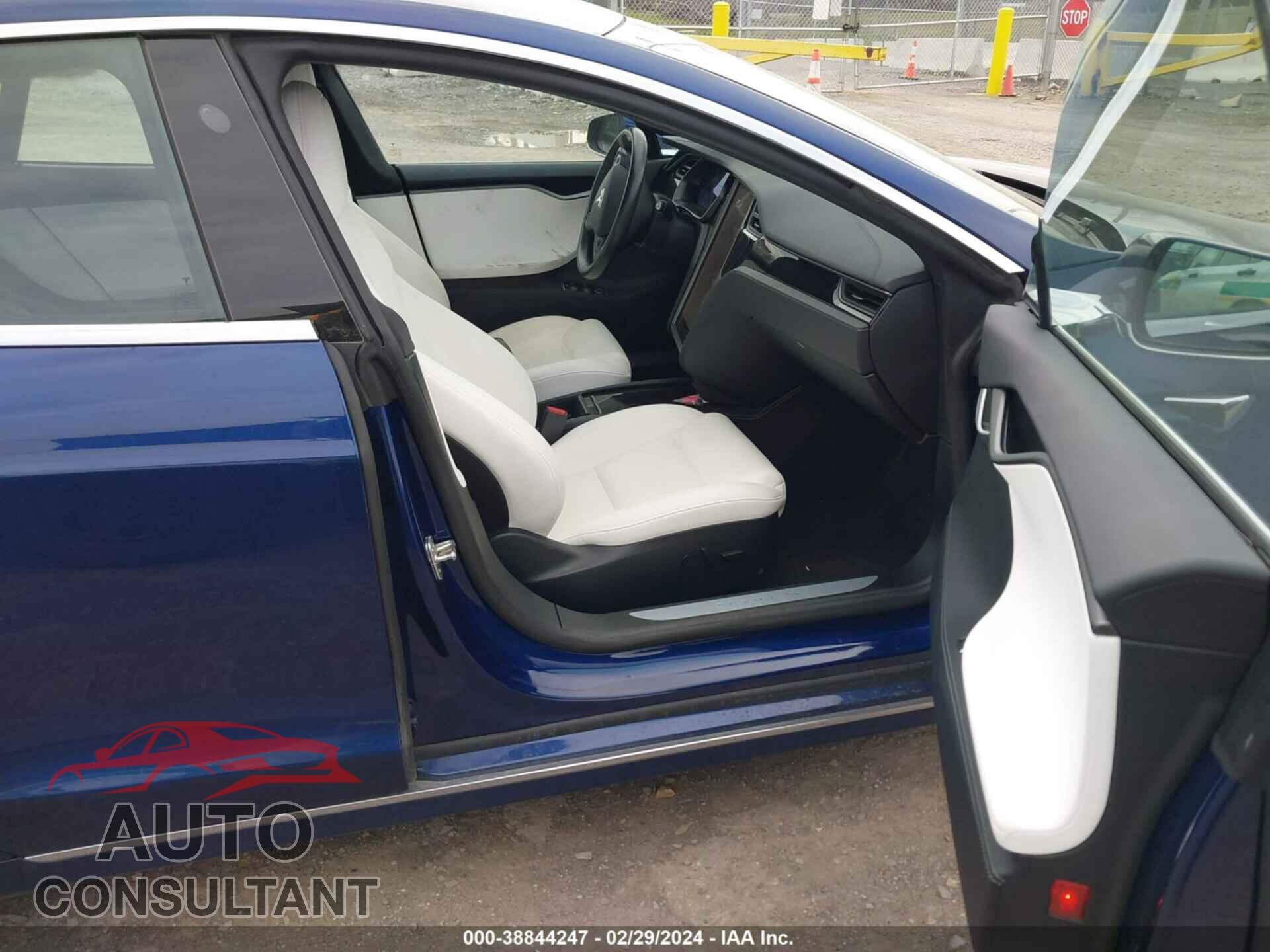 TESLA MODEL S 2021 - 5YJSA1E20MF426638