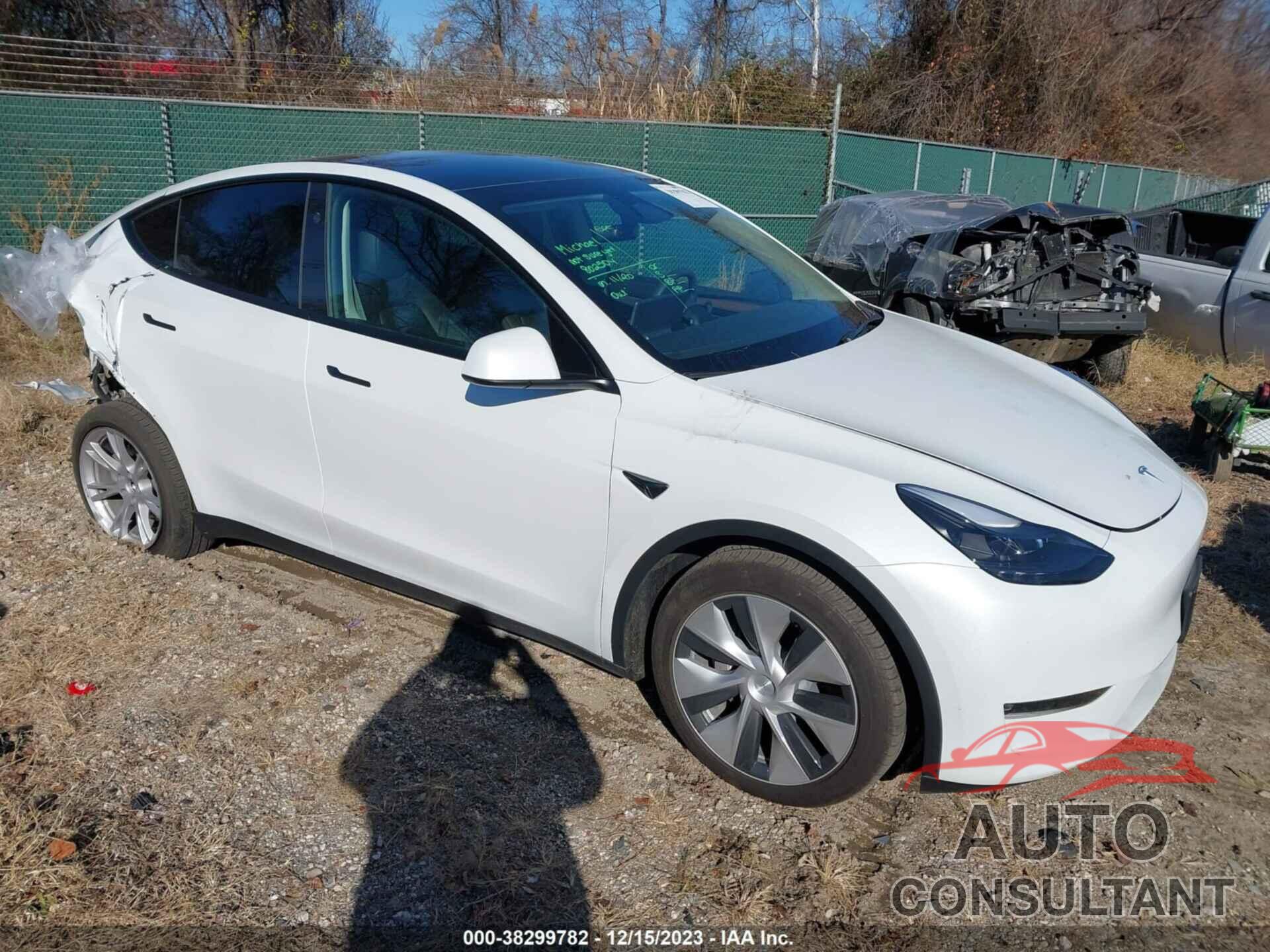 TESLA MODEL Y 2023 - 7SAYGDEE3PF802504