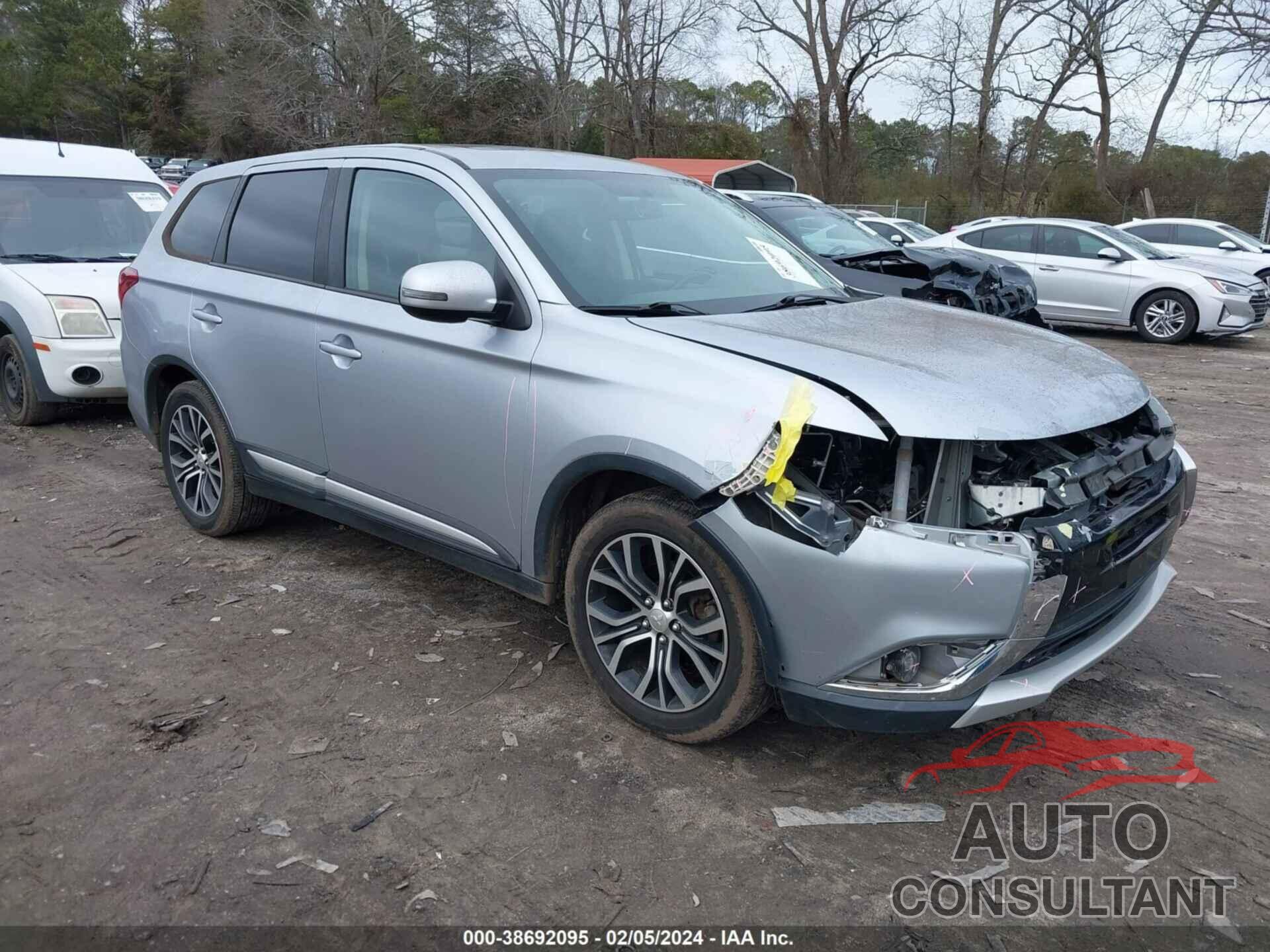 MITSUBISHI OUTLANDER 2017 - JA4AD3A32HZ001039