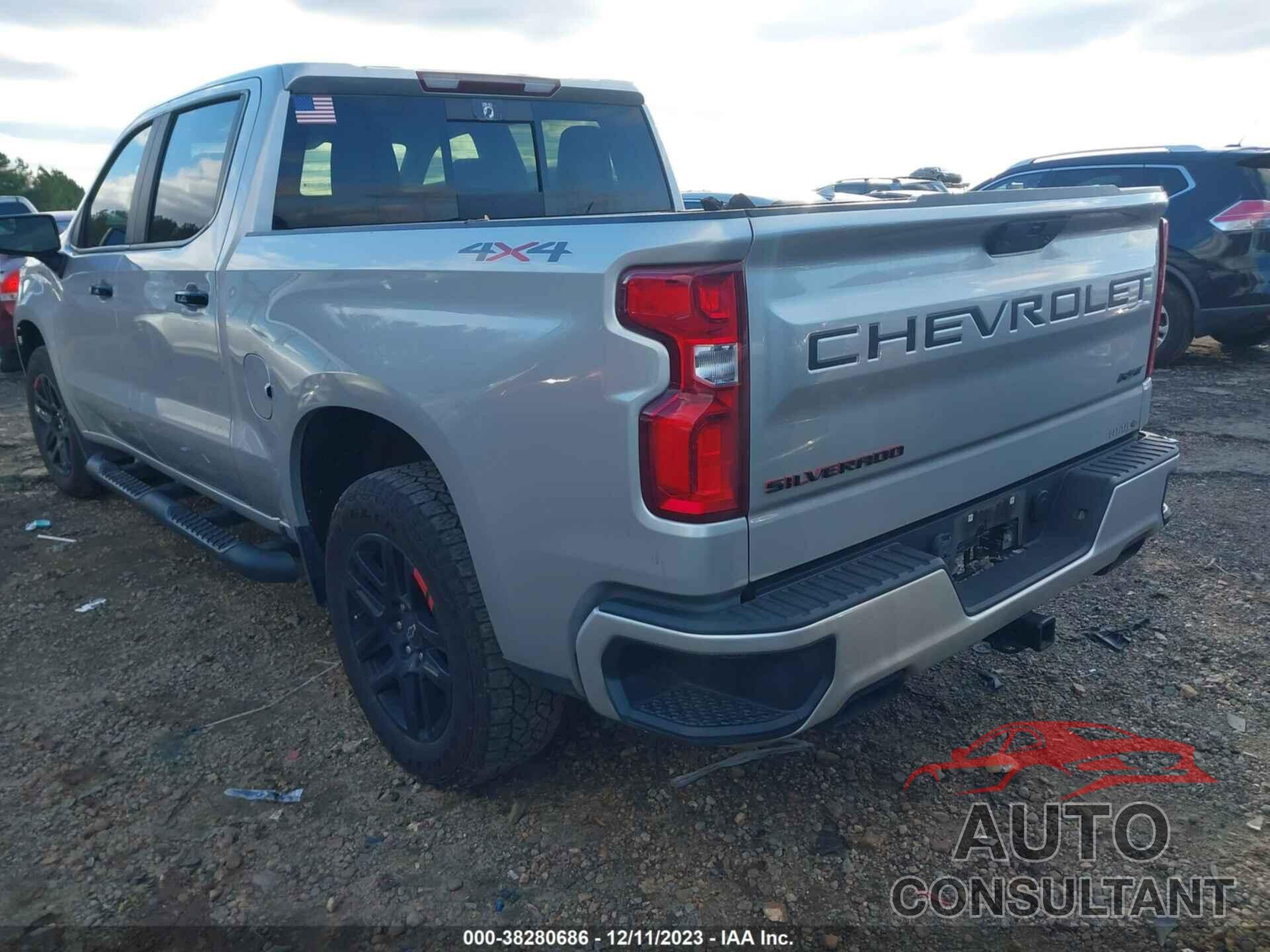 CHEVROLET SILVERADO 1500 2021 - 1GCUYEED5MZ297707