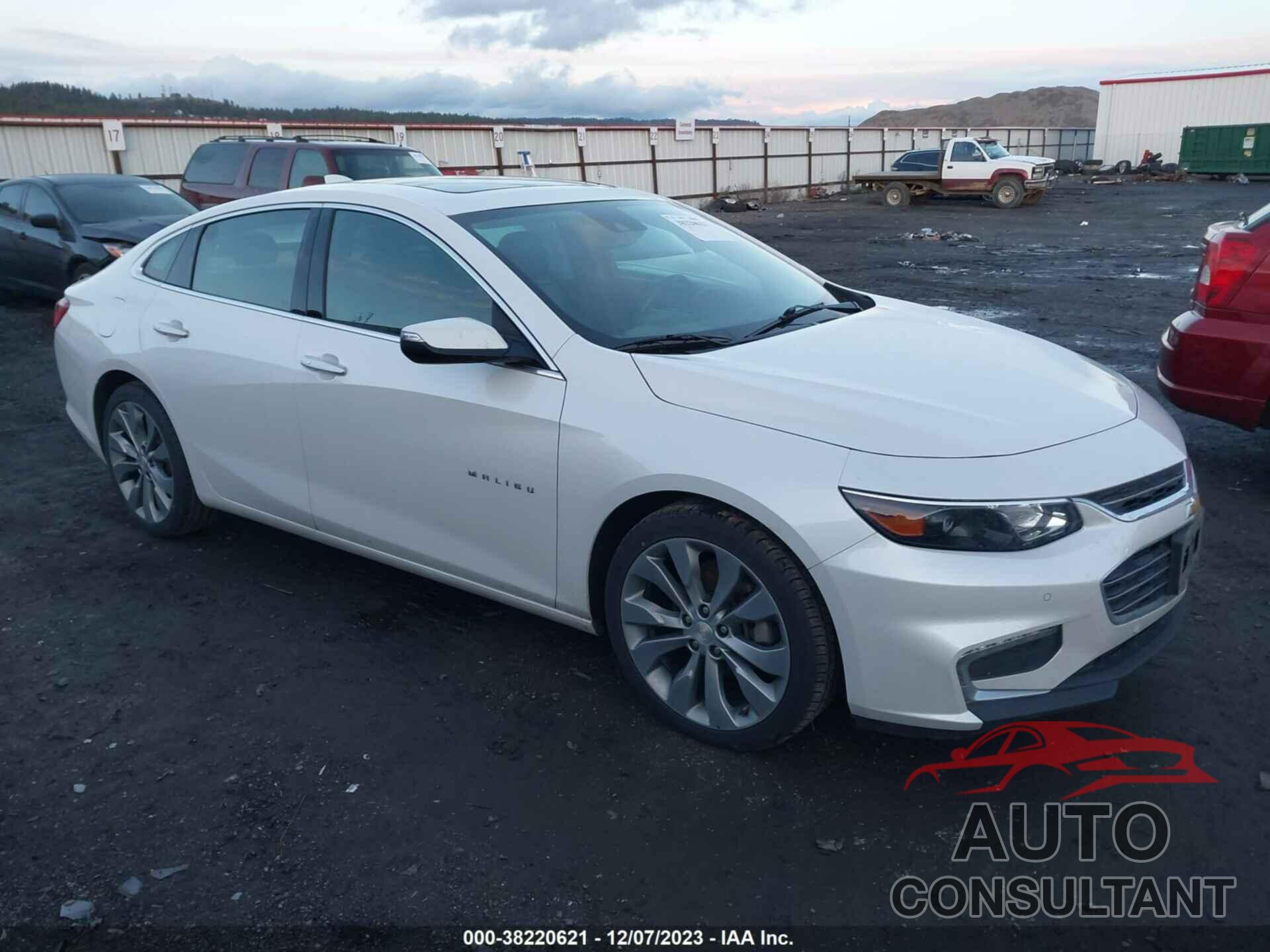 CHEVROLET MALIBU 2018 - 1G1ZE5SX3JF111214