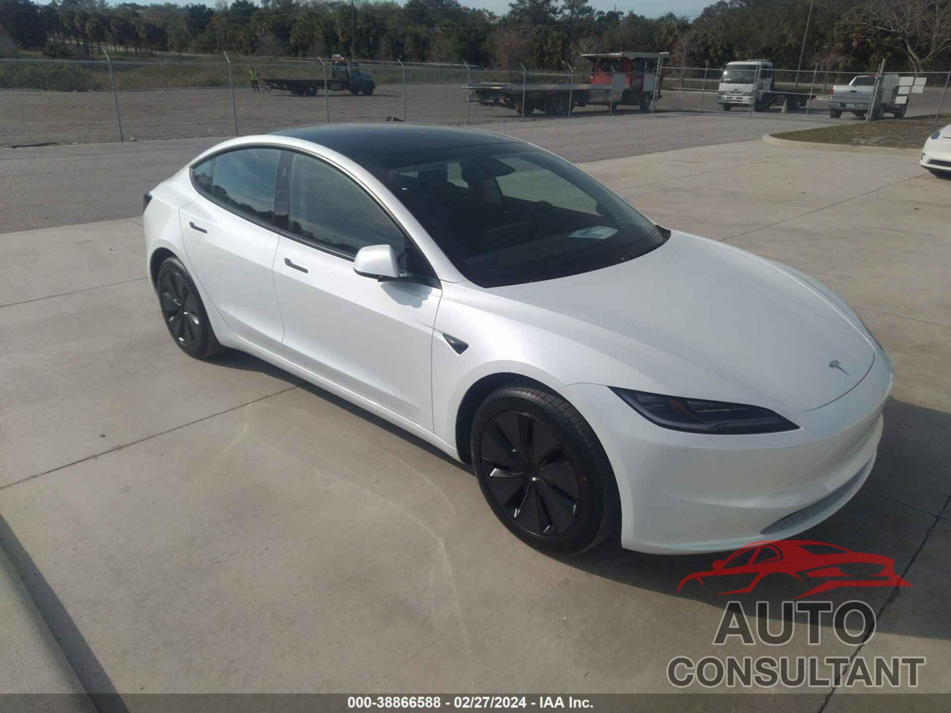 TESLA MODEL 3 2024 - 5YJ3E1EA8RF720957