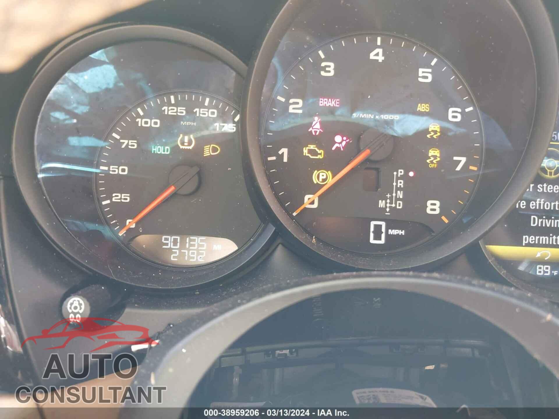 PORSCHE MACAN 2017 - WP1AA2A57HLB01827