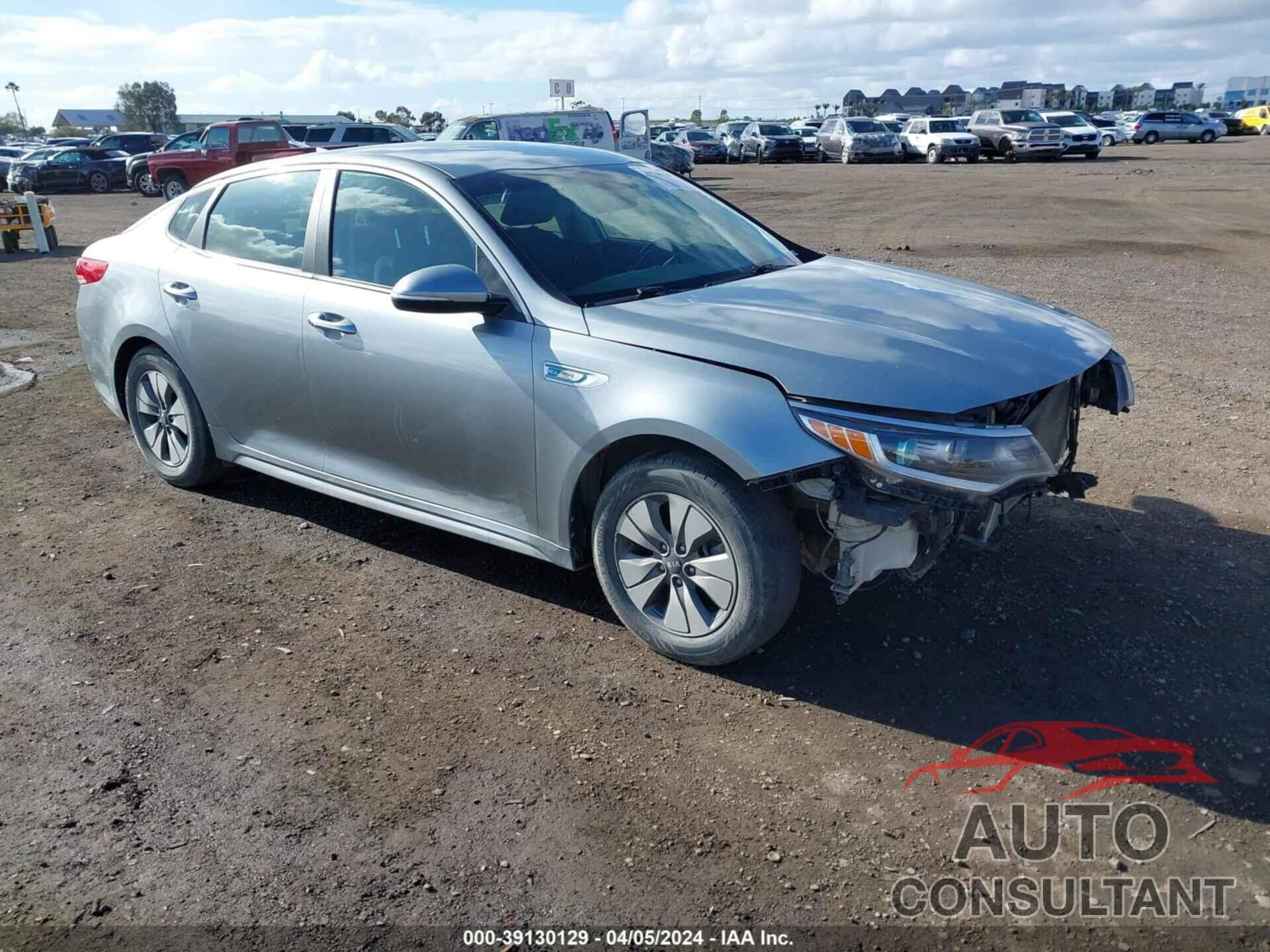 KIA OPTIMA HYBRID 2017 - KNAGT4LE5H5019241