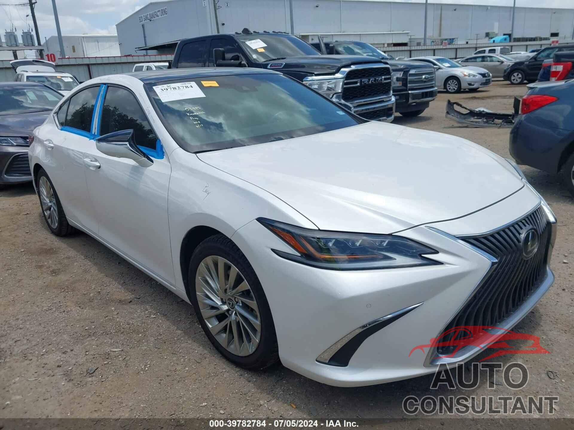 LEXUS ES 350 2020 - 58AFZ1B19LU078001