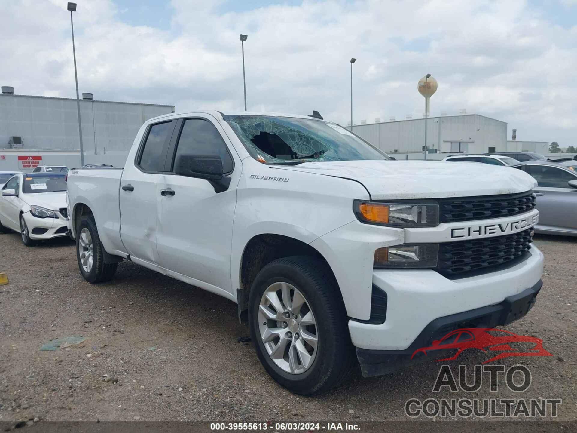 CHEVROLET SILVERADO 1500 2020 - 1GCRYBEK9LZ372006
