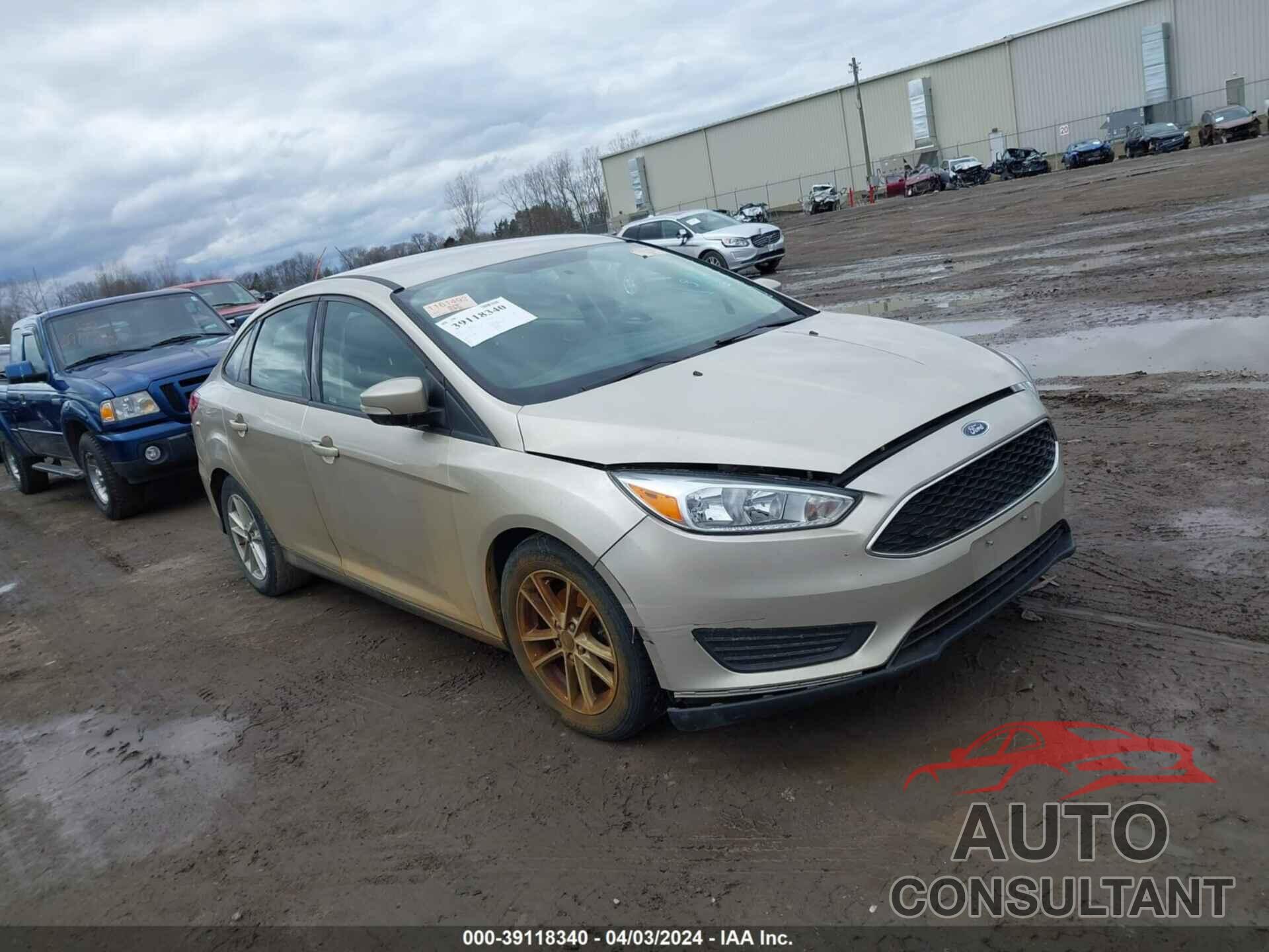 FORD FOCUS 2017 - 1FADP3F27HL344514