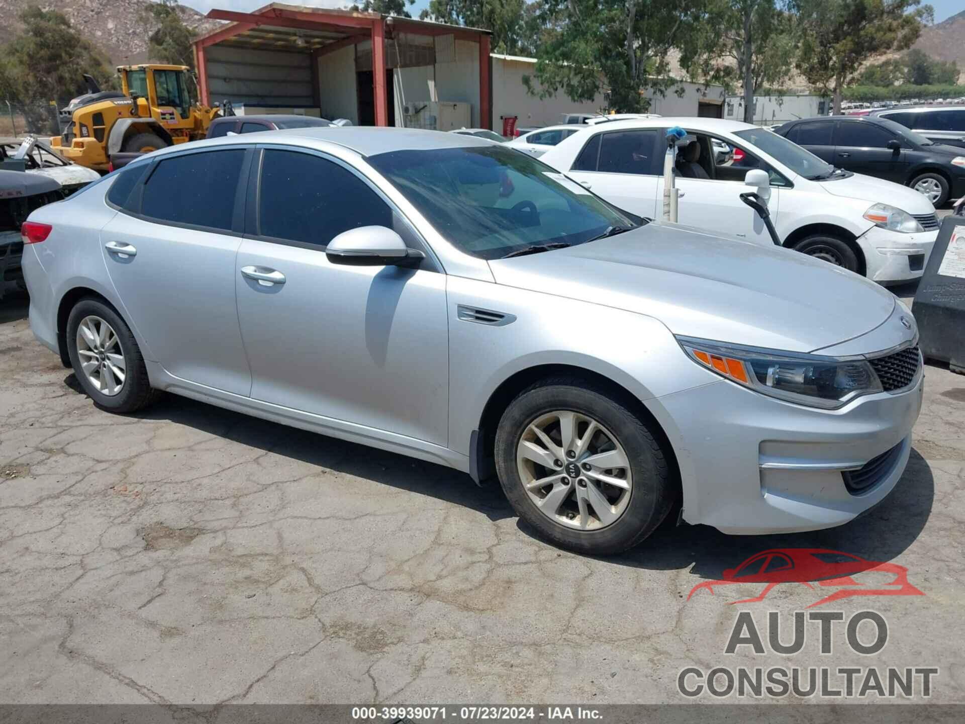 KIA OPTIMA 2017 - KNAGT4L39H5132642