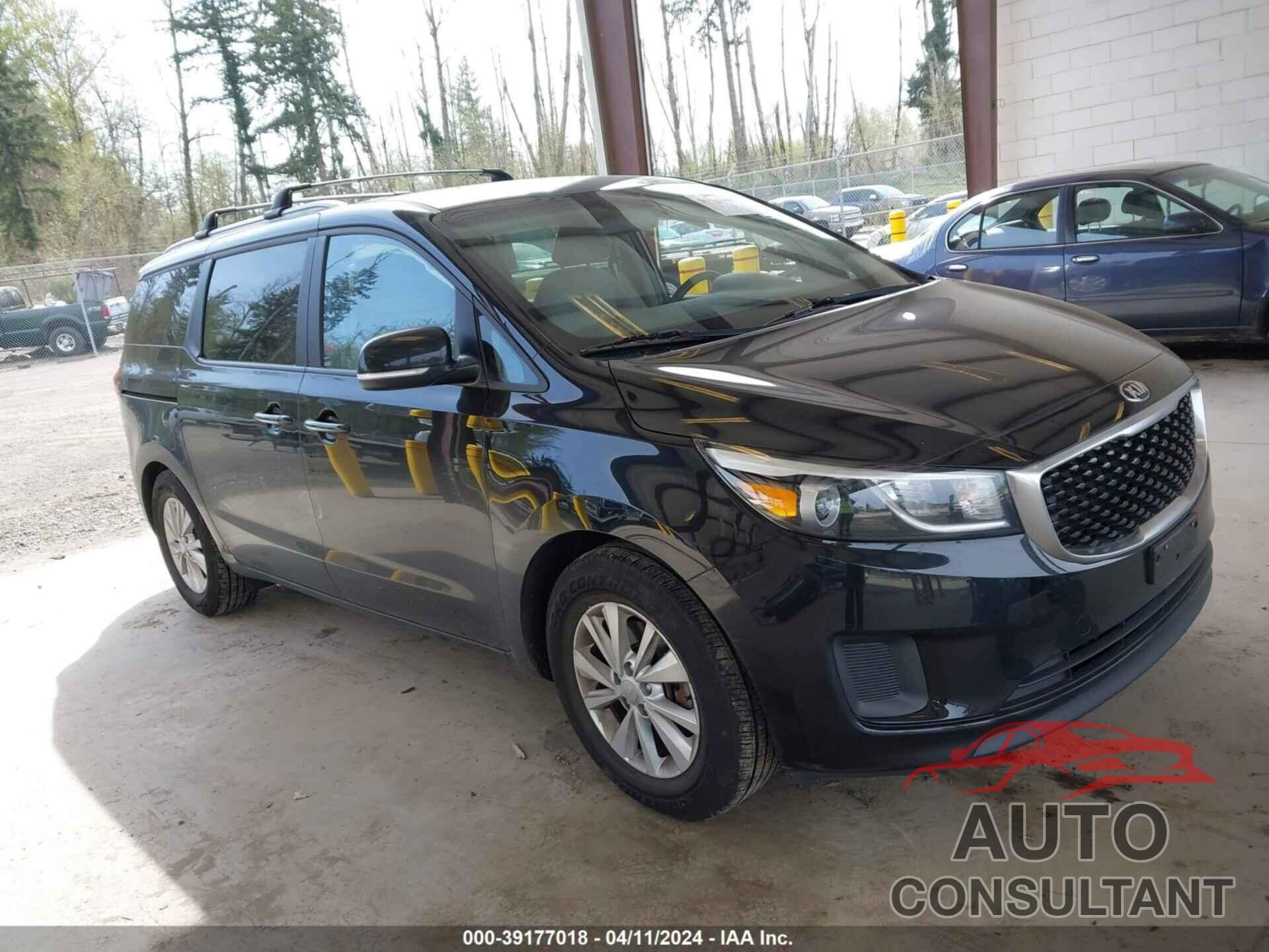 KIA SEDONA 2016 - KNDMB5C16G6178418