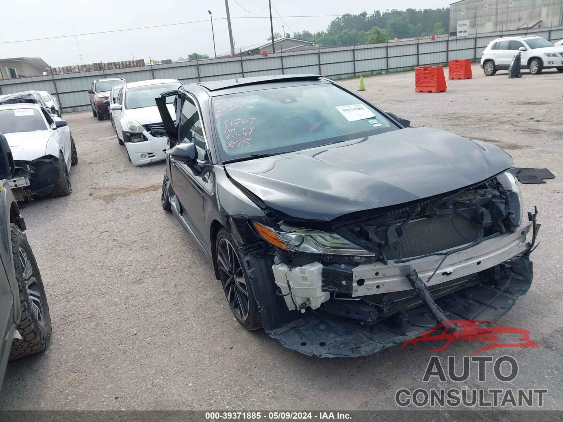 TOYOTA CAMRY 2019 - 4T1BZ1HK1KU026138