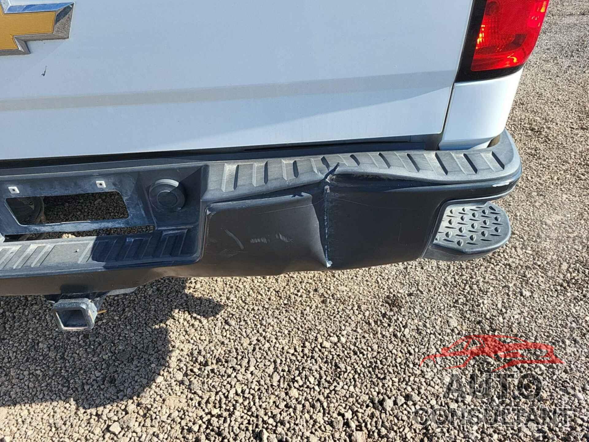 CHEVROLET SILVERADO 1500 2017 - 1GCPCNEC4HF197821