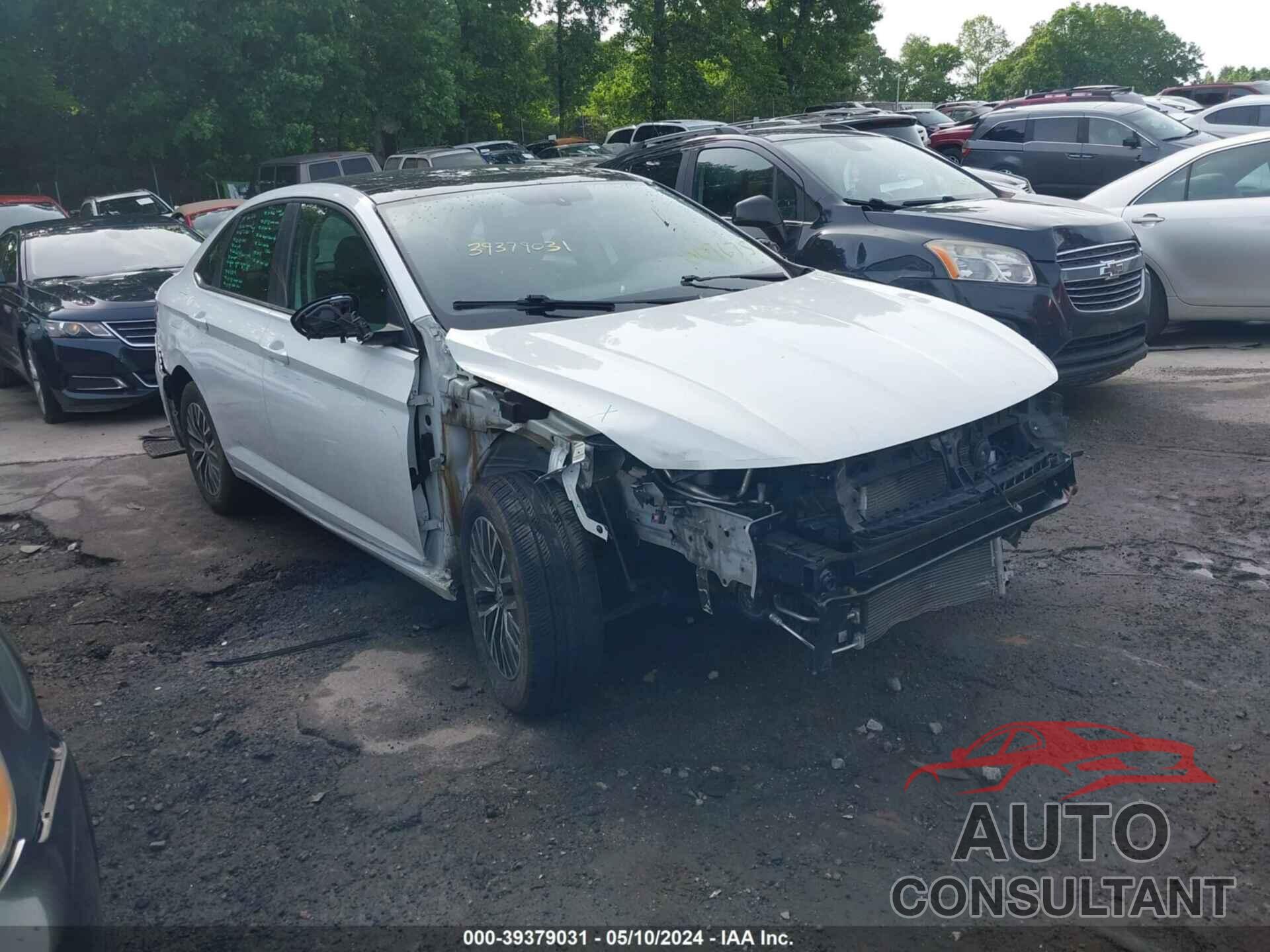 VOLKSWAGEN JETTA 2019 - 3VWC57BU4KM009675