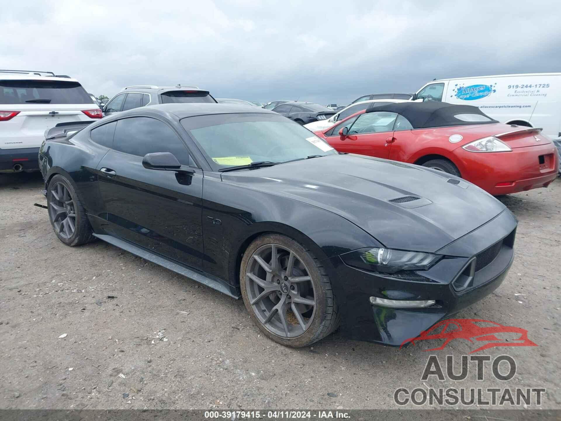 FORD MUSTANG 2018 - 1FA6P8CFXJ5178612