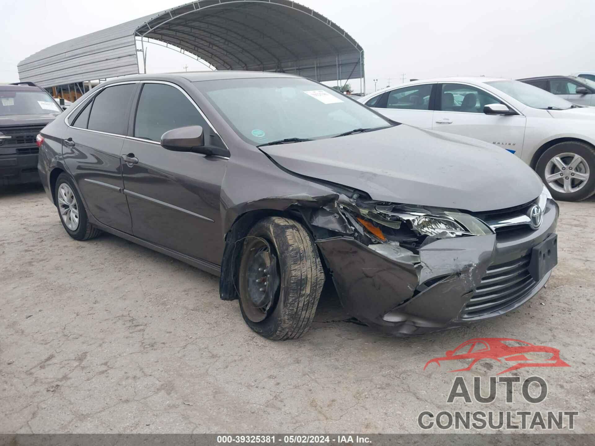 TOYOTA CAMRY 2016 - 4T4BF1FKXGR582196