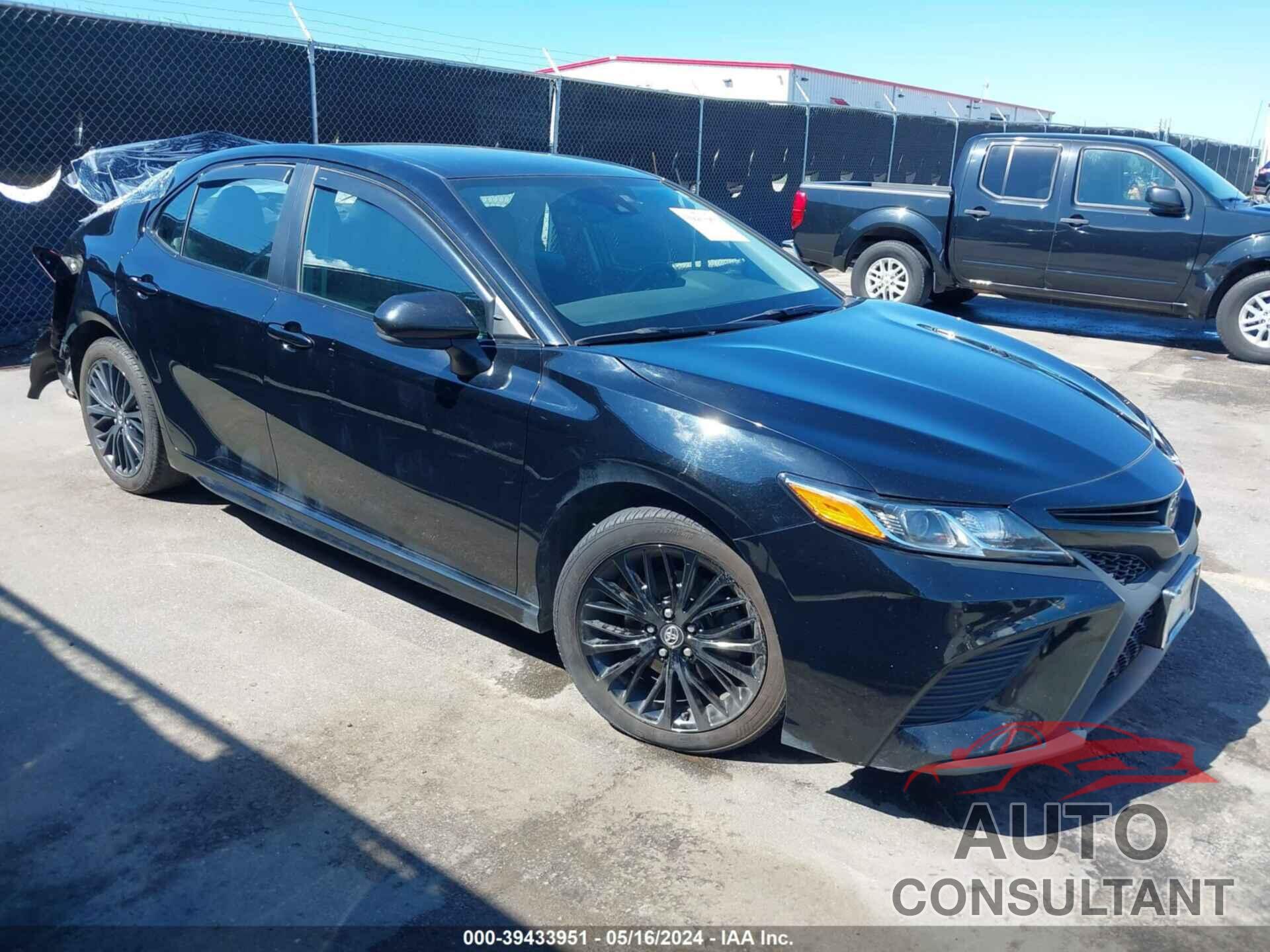 TOYOTA CAMRY 2020 - 4T1G11AK5LU345745