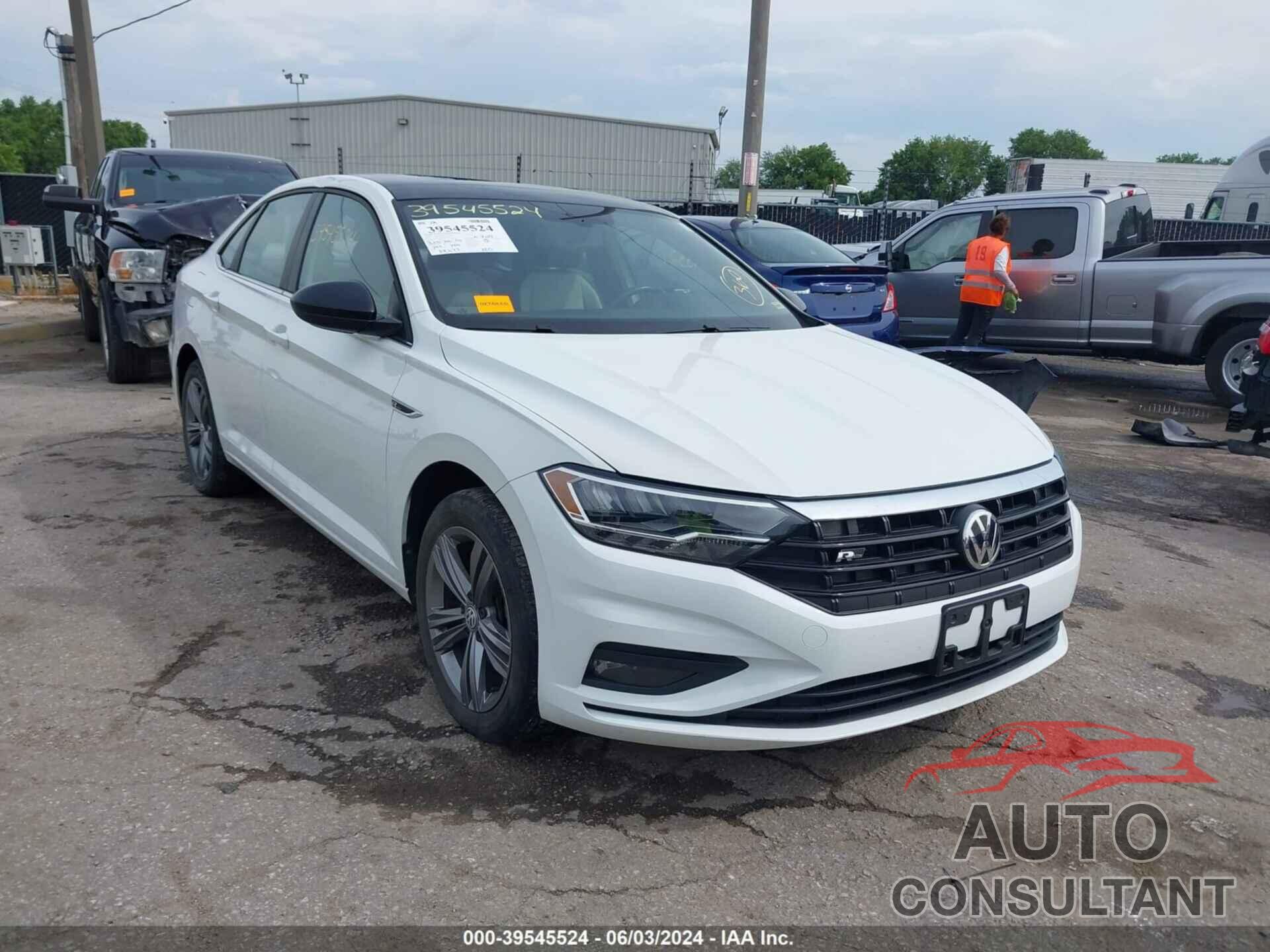 VOLKSWAGEN JETTA 2019 - 3VWC57BU0KM185641