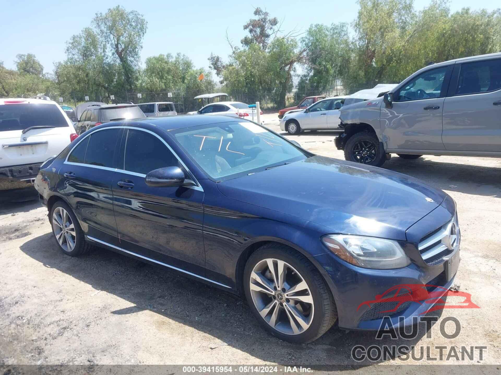 MERCEDES-BENZ C 300 2017 - 55SWF4JB5HU232394