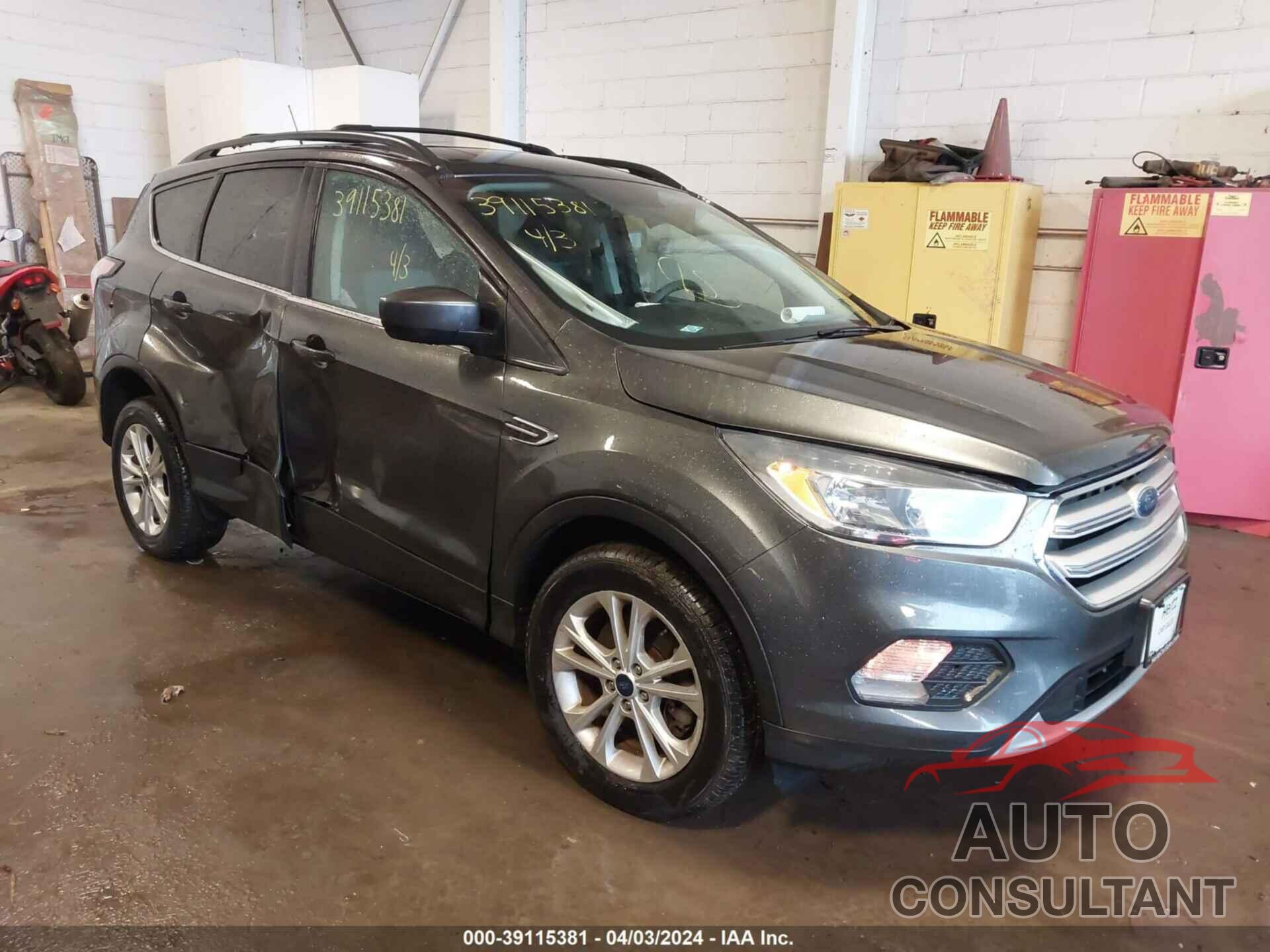 FORD ESCAPE 2018 - 1FMCU9GD4JUB33705