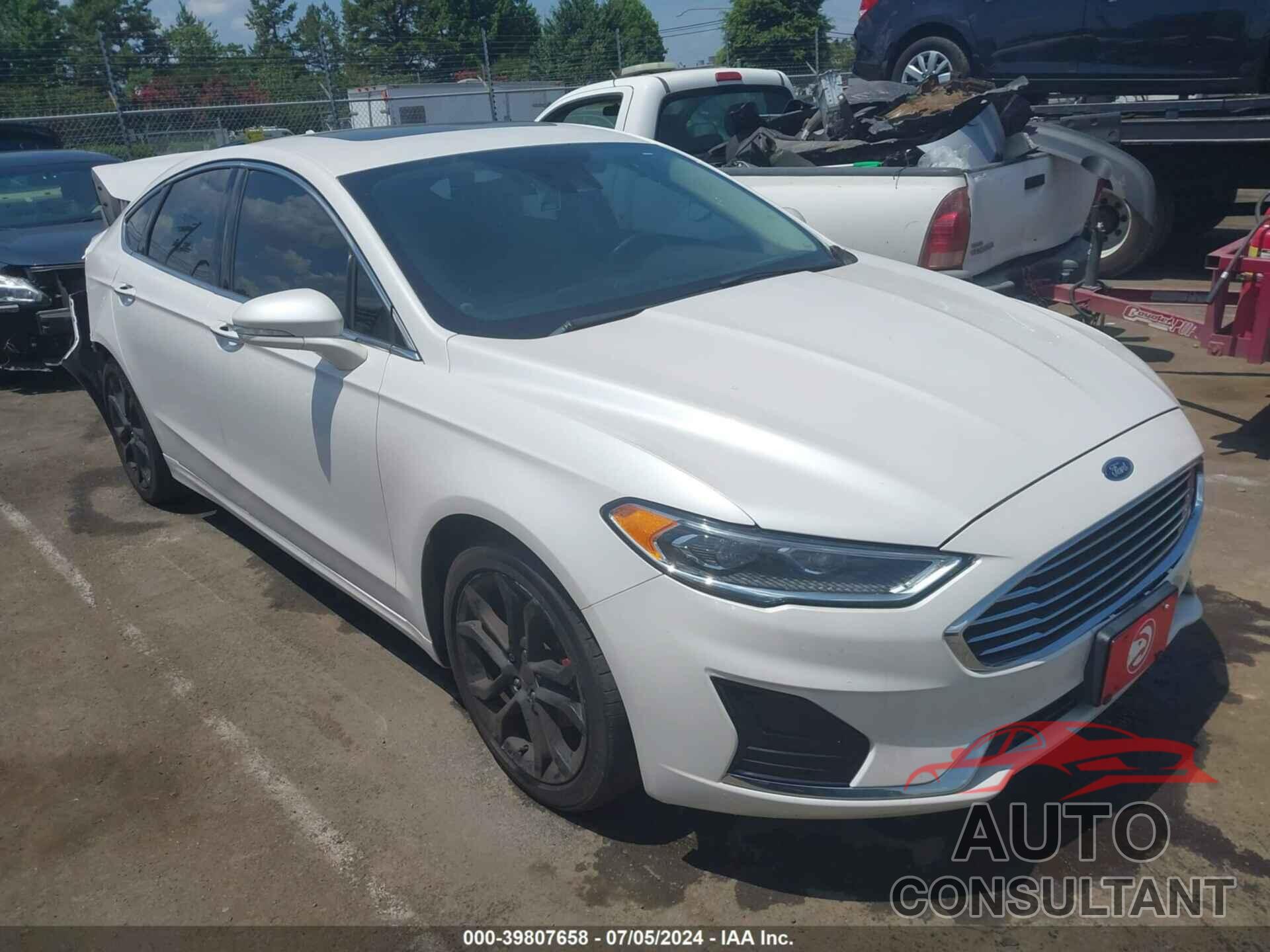 FORD FUSION 2019 - 3FA6P0CD2KR114529