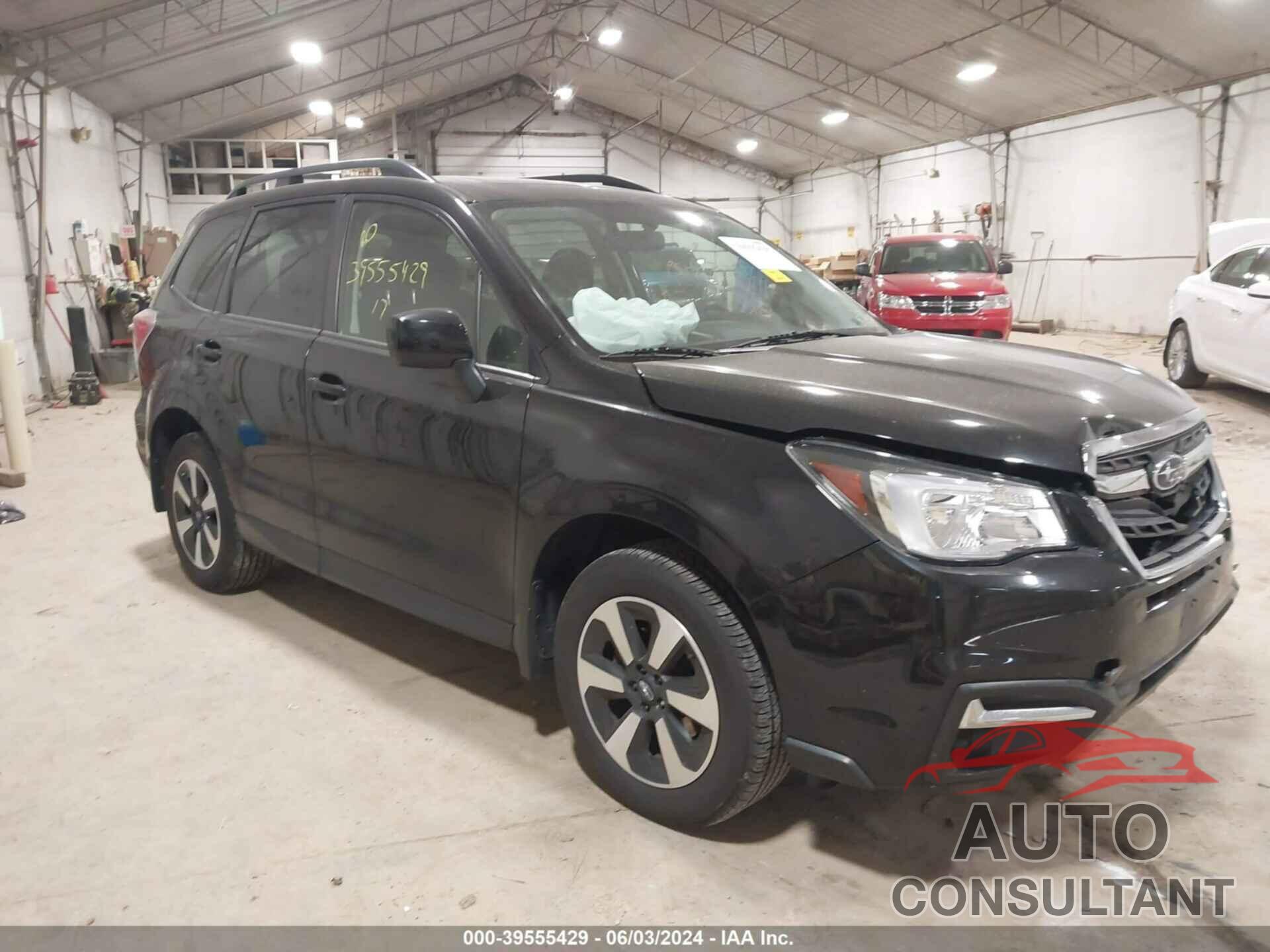 SUBARU FORESTER 2017 - JF2SJAEC3HH568000