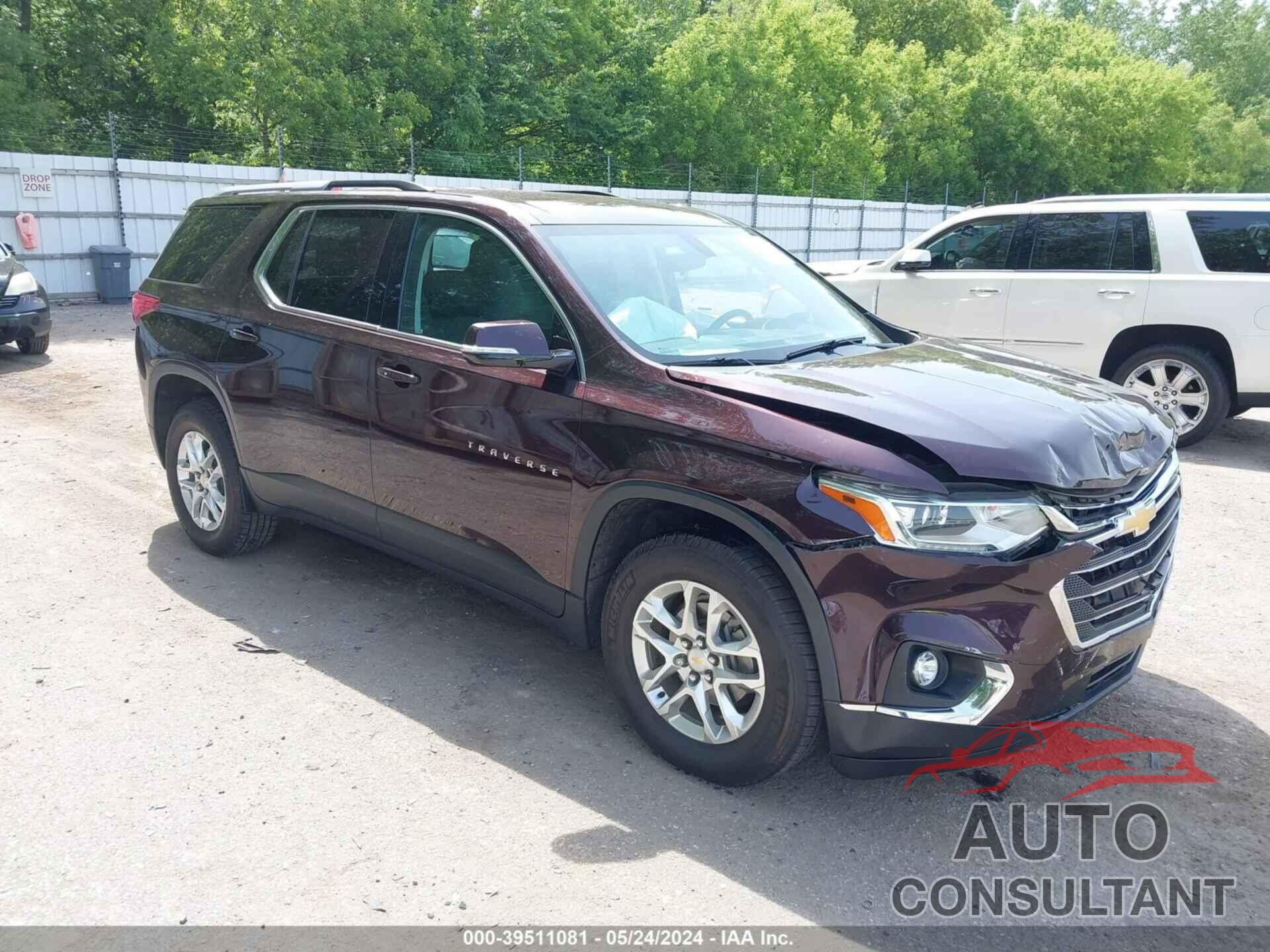 CHEVROLET TRAVERSE 2018 - 1GNEVGKW3JJ184192