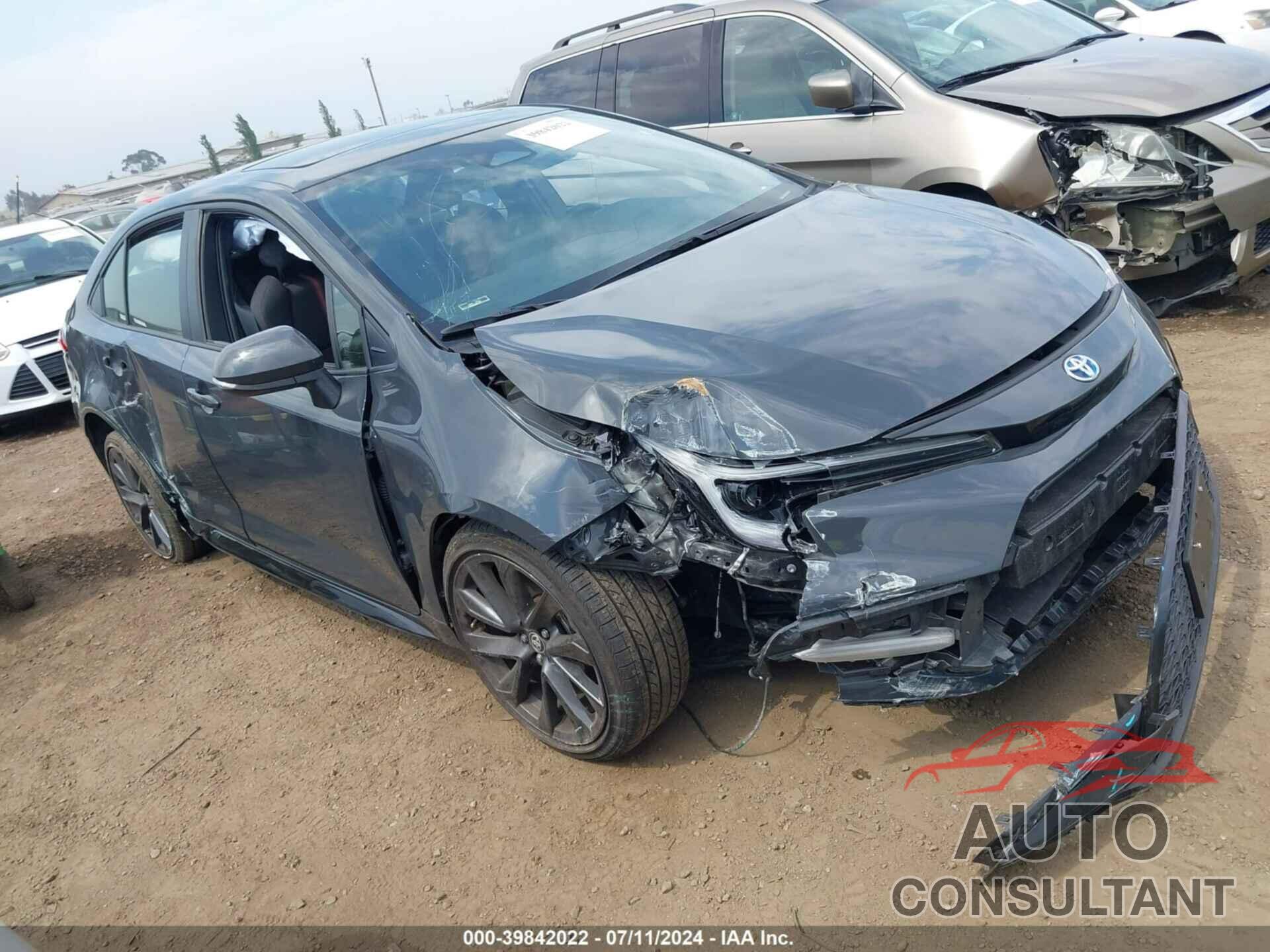 TOYOTA COROLLA 2023 - JTDBCMFE0P3001510