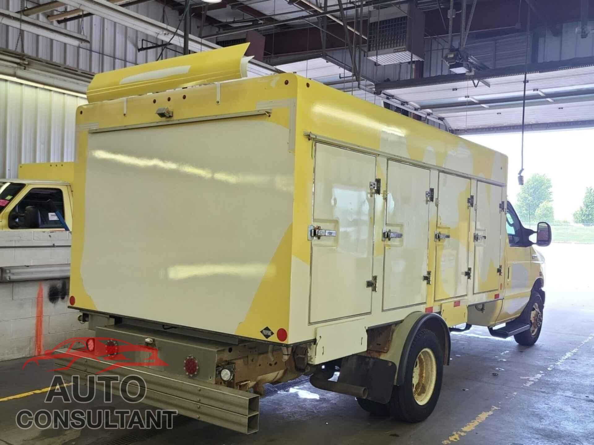 FORD ECONOLINE 2017 - 1FDXE4FS5HDC69093