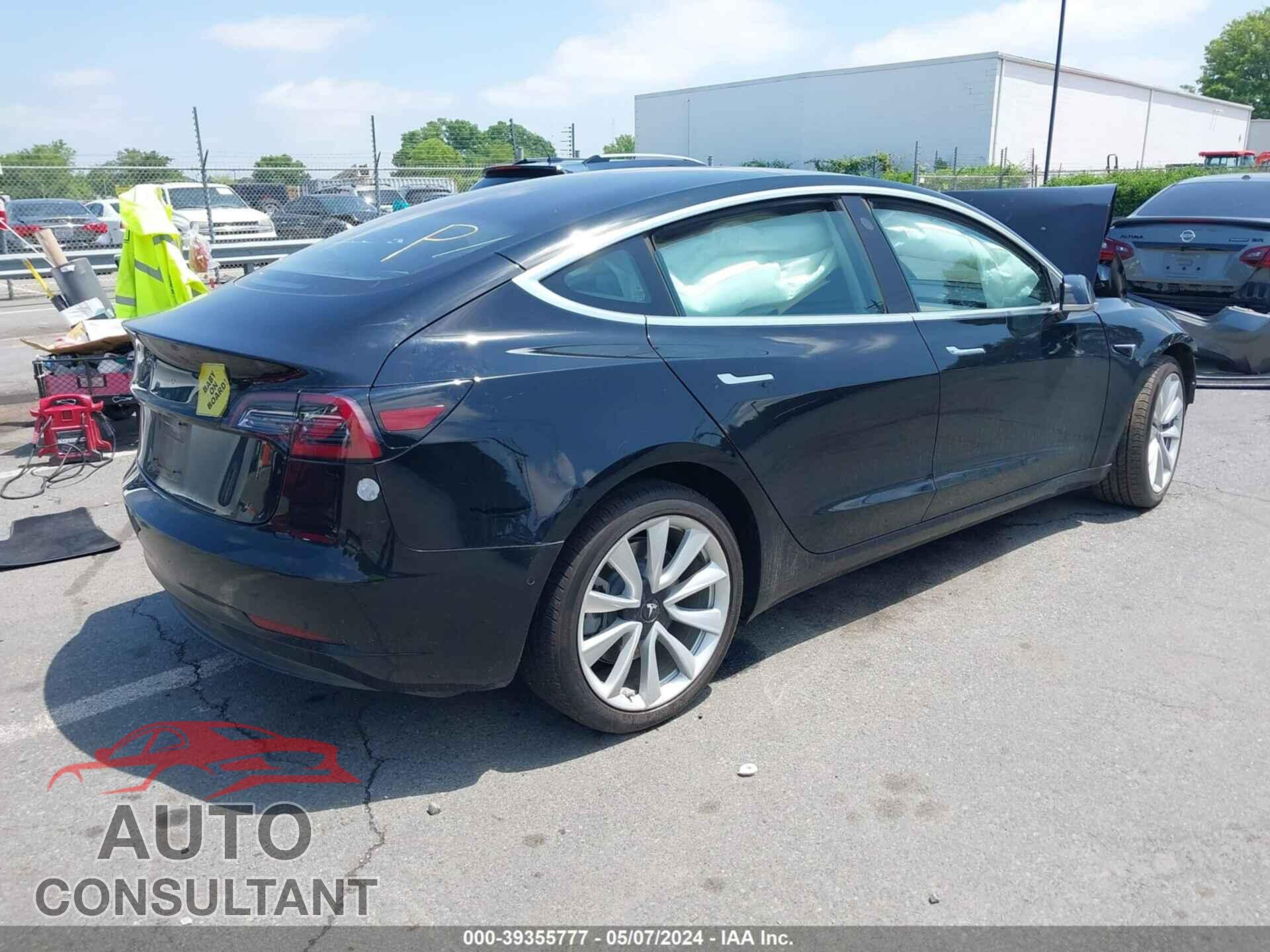 TESLA MODEL 3 2018 - 5YJ3E1EA6JF176253