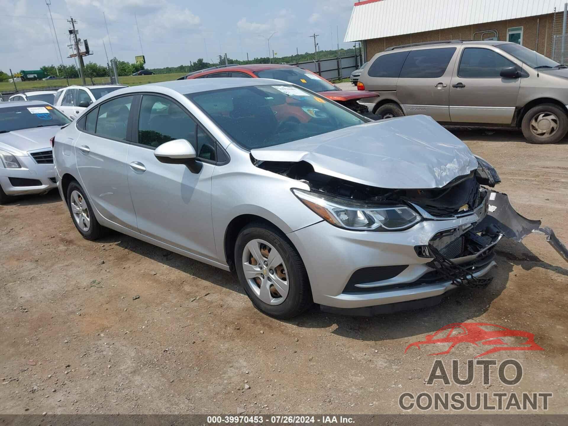 CHEVROLET CRUZE 2018 - 1G1BC5SM1J7240737