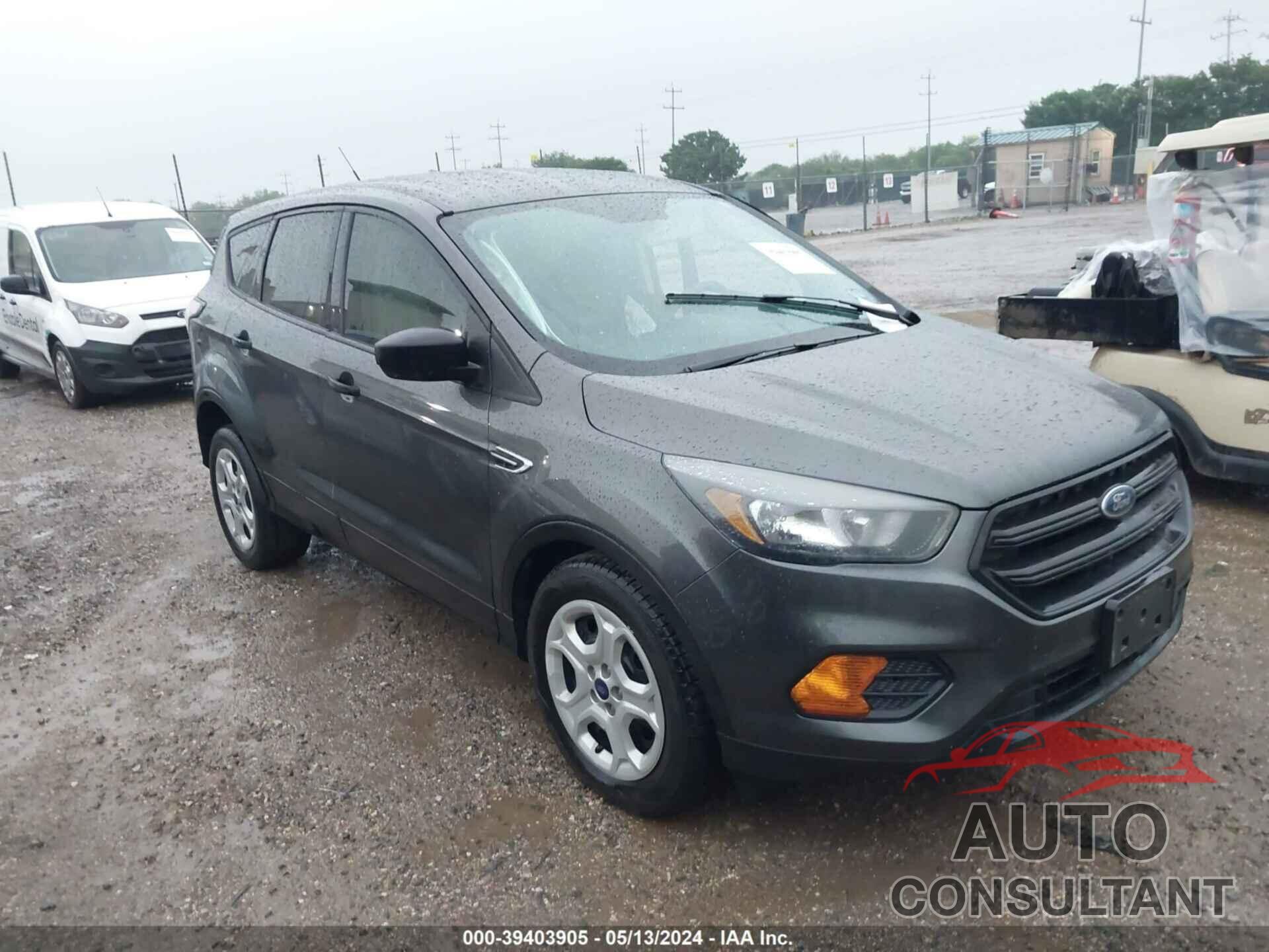 FORD ESCAPE 2018 - 1FMCU0F74JUA30386