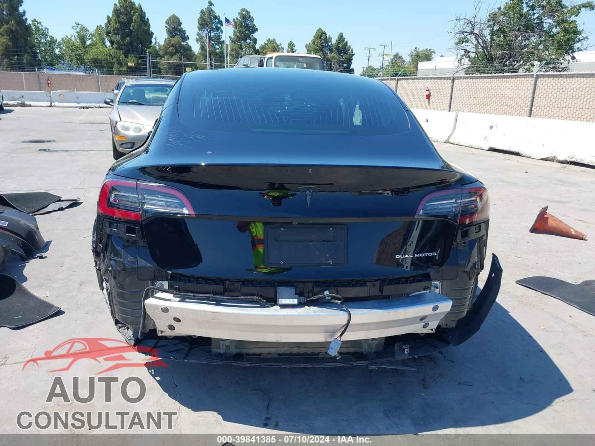TESLA MODEL 3 2019 - 5YJ3E1EB7KF418042