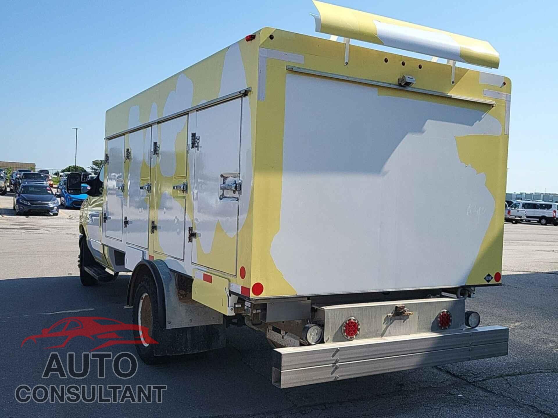 FORD ECONOLINE 2017 - 1FDXE4FS3HDC69075