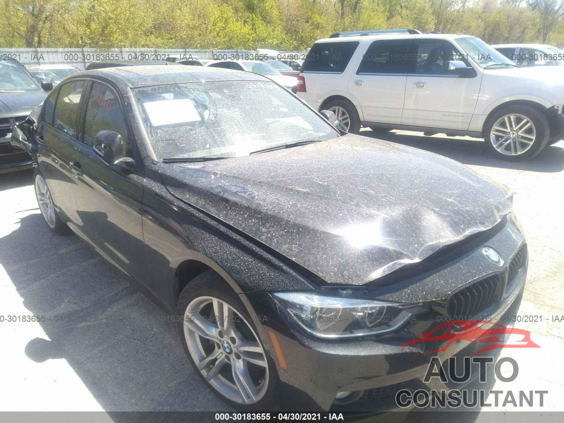 BMW 3 SERIES 2018 - WBA8B7G51JNU95253