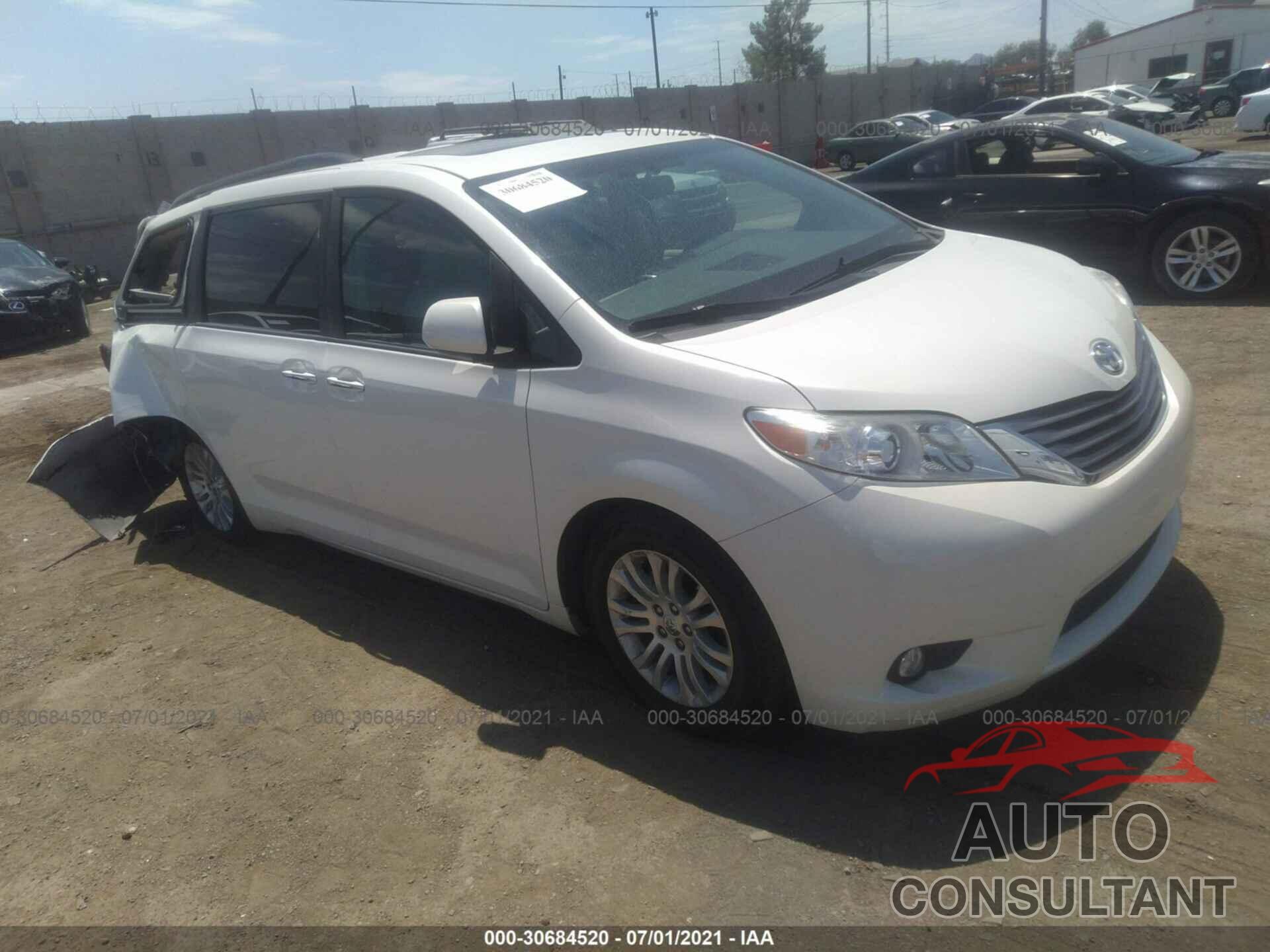 TOYOTA SIENNA 2017 - 5TDYZ3DC2HS838165