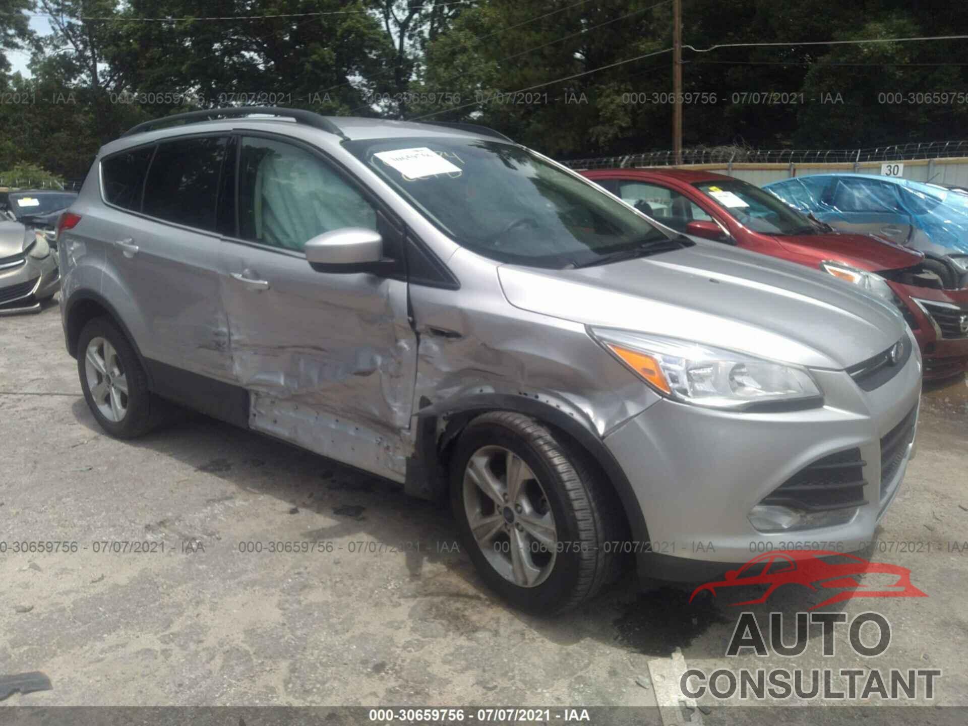 FORD ESCAPE 2016 - 1FMCU0GX3GUC62064